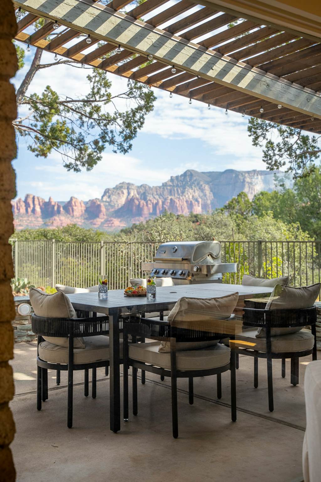 New Listing Vast Red Rock Views 2 Master Suites - Panorama Landing