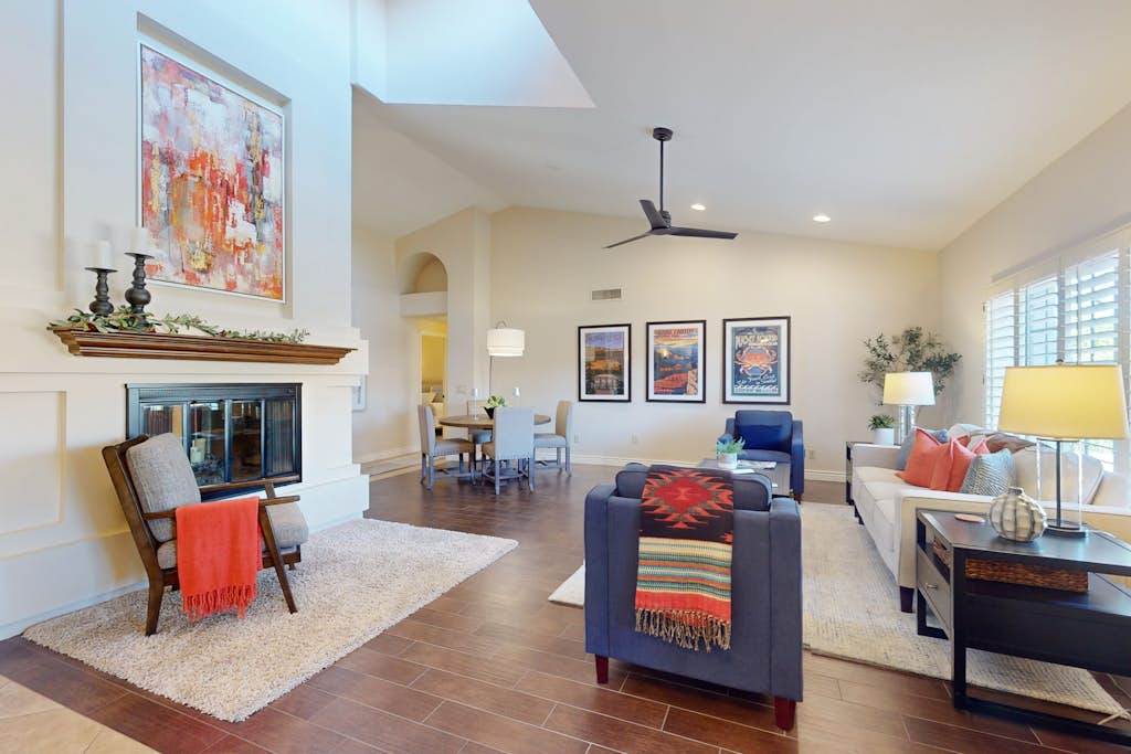 Beautiful single-level home with enclosed yard, pool, patio & WiFi