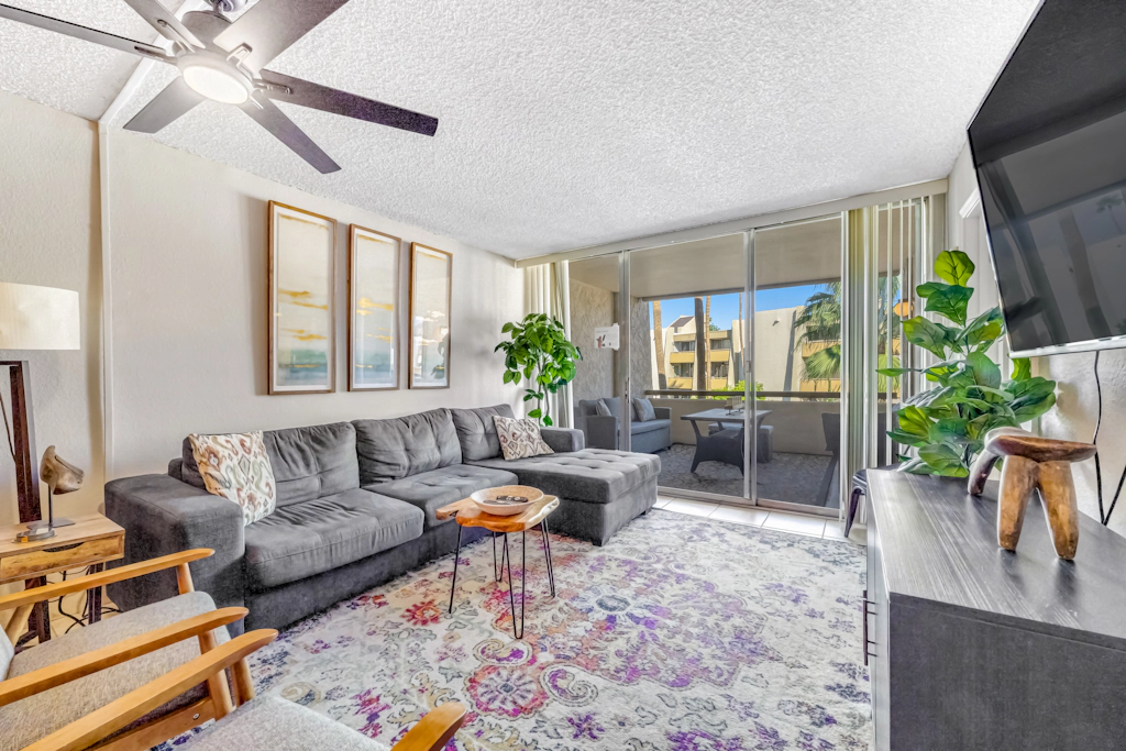 Maya Condos 333B