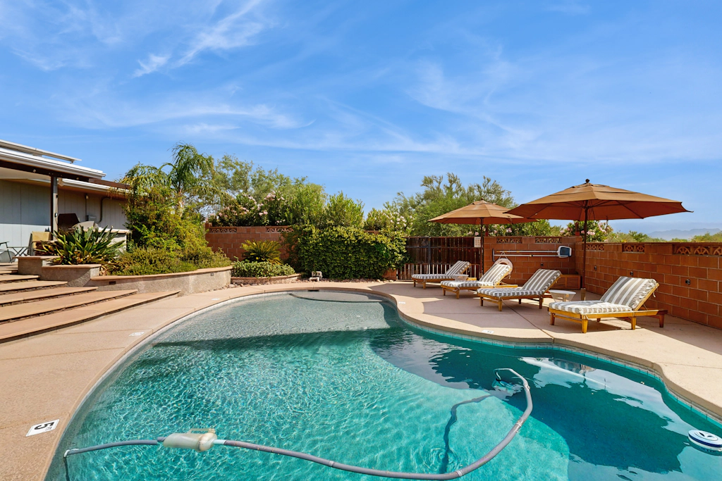 Tucson Casablanca Retreat
