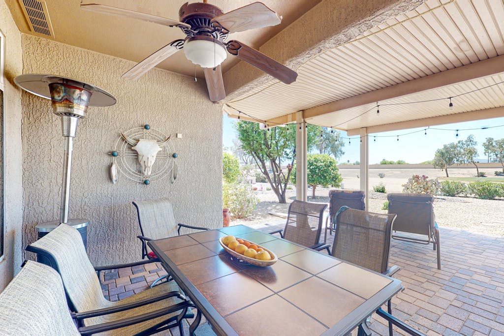 Inviting home with full kitchen, patio, central AC, & W/D