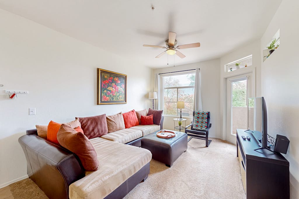 Condo with on-site pool, clubhouse, movie theater, & pedestrian paths