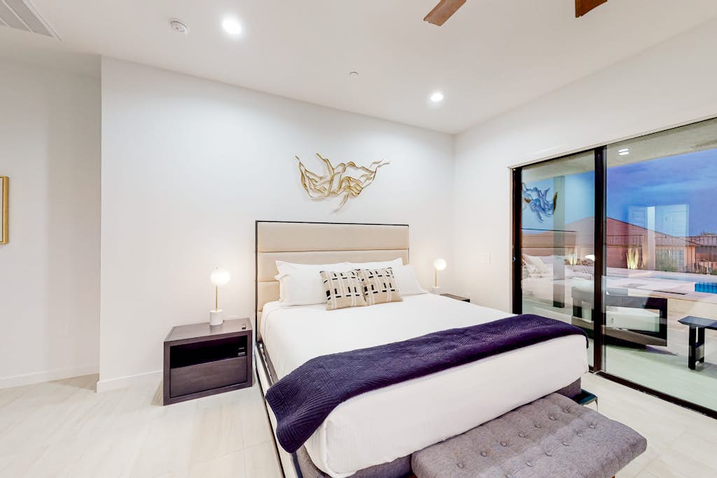 Luxe home with private pool, hot tub & amazing views of Tucson
