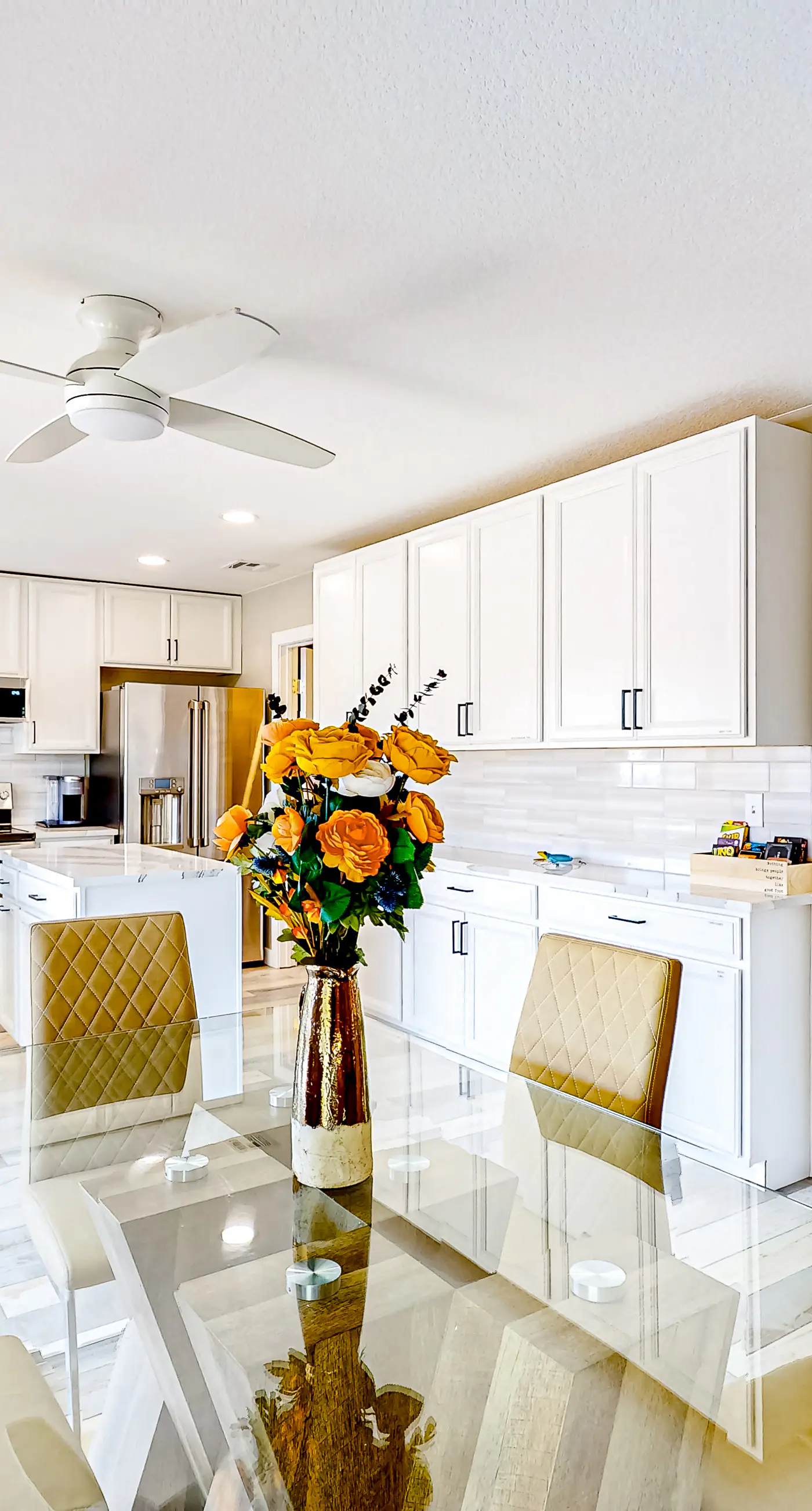 WeeCasa-Poolside Paradise