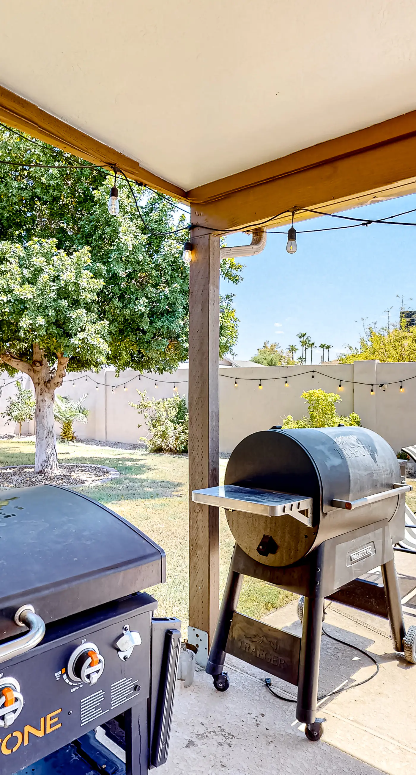 WeeCasa-Poolside Paradise