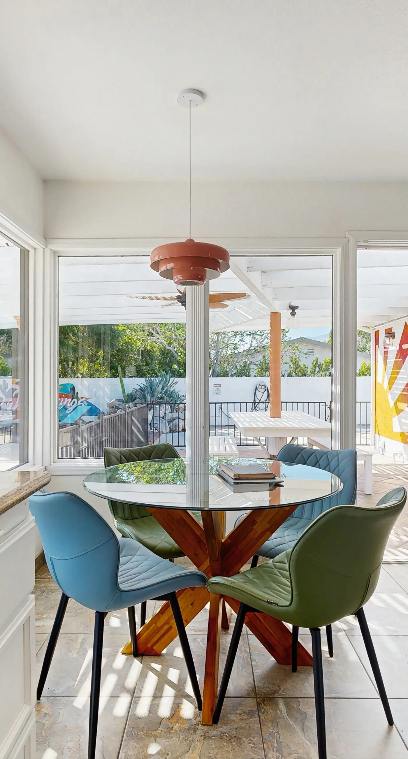 Hummingbird Haven - 68776