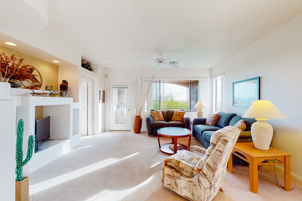 Desert condo with pool, hot tub, & grill access - balcony, W/D, & central AC