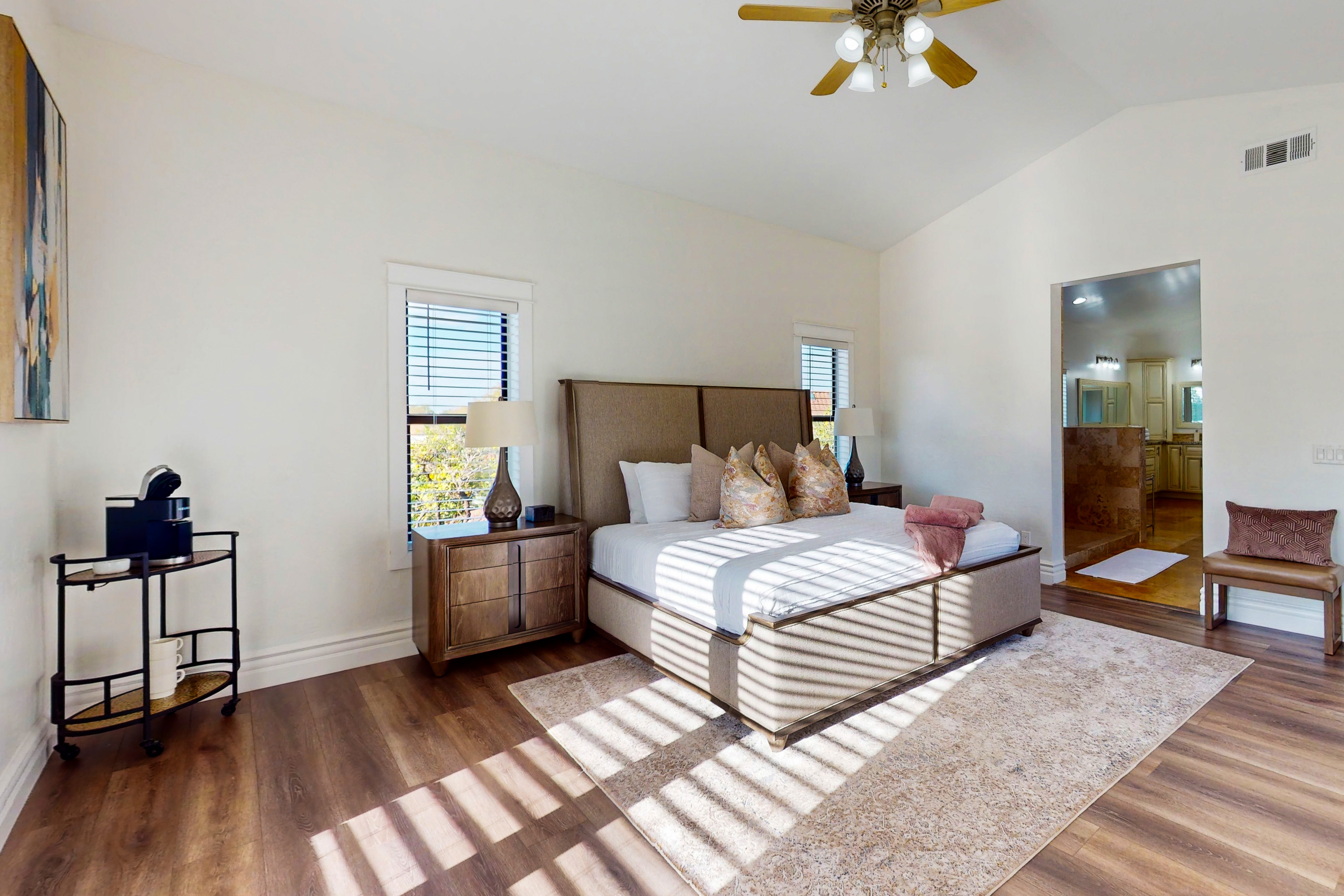 Family-friendly luxury home in Estate Groves with private pool & cabana + WiFi