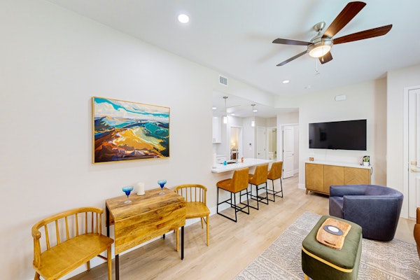 Vibrant first-floor condo with pool/hot tub, right on the bike path