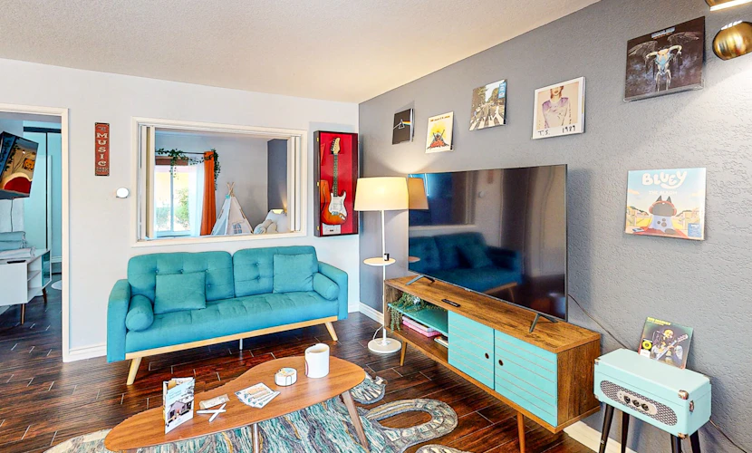 Serene Condo with pool, duck ponds and washer/dryer