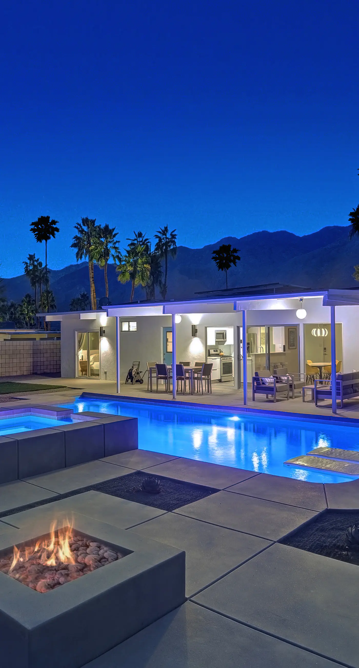 Mid Century Meiselman w/ Private Pool & Spa - 3971