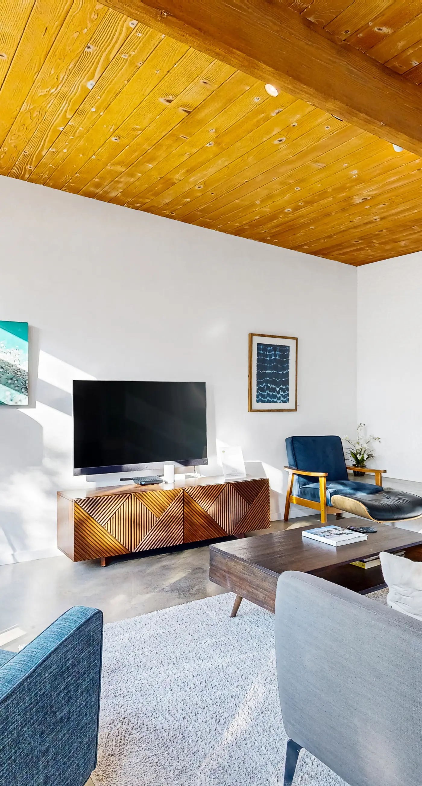 Mid Century Meiselman w/ Private Pool & Spa - 3971
