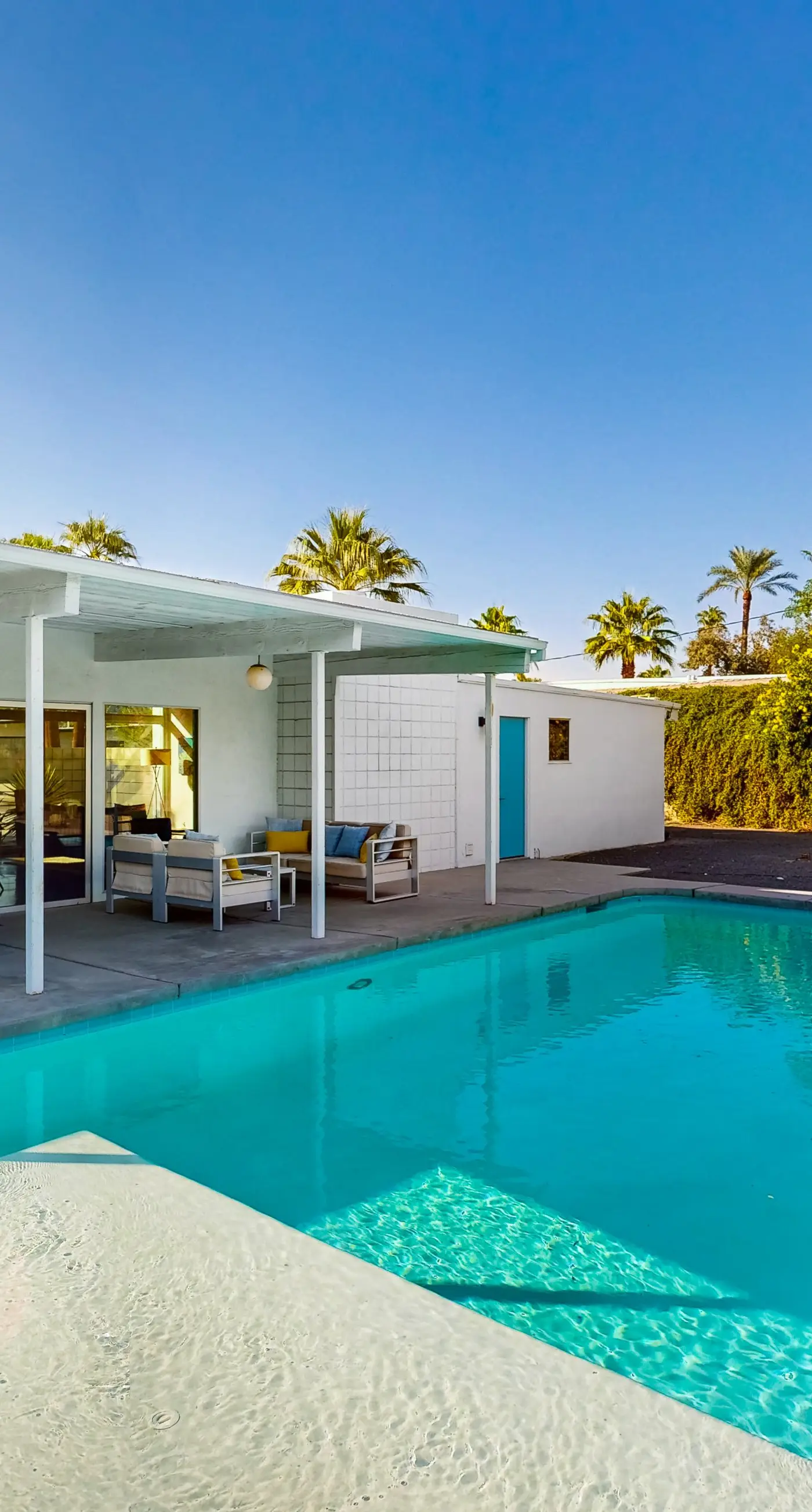 Mid Century Meiselman w/ Private Pool & Spa - 3971
