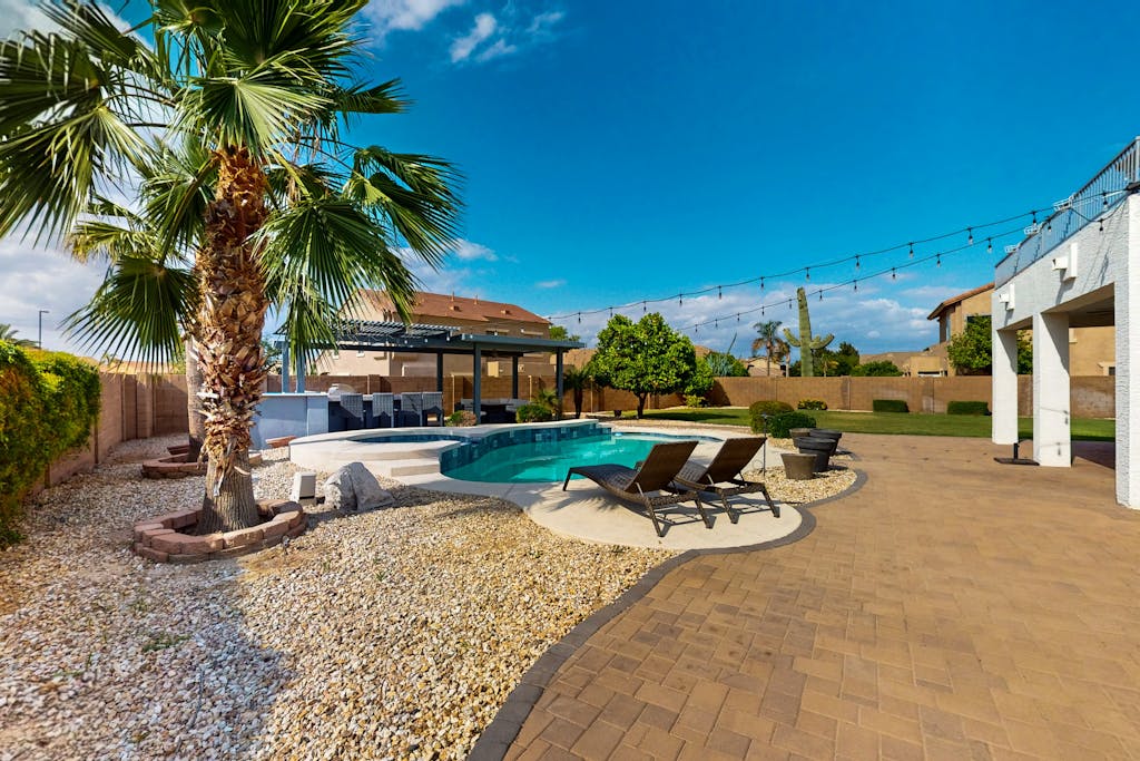 Desert Ridge Retreat