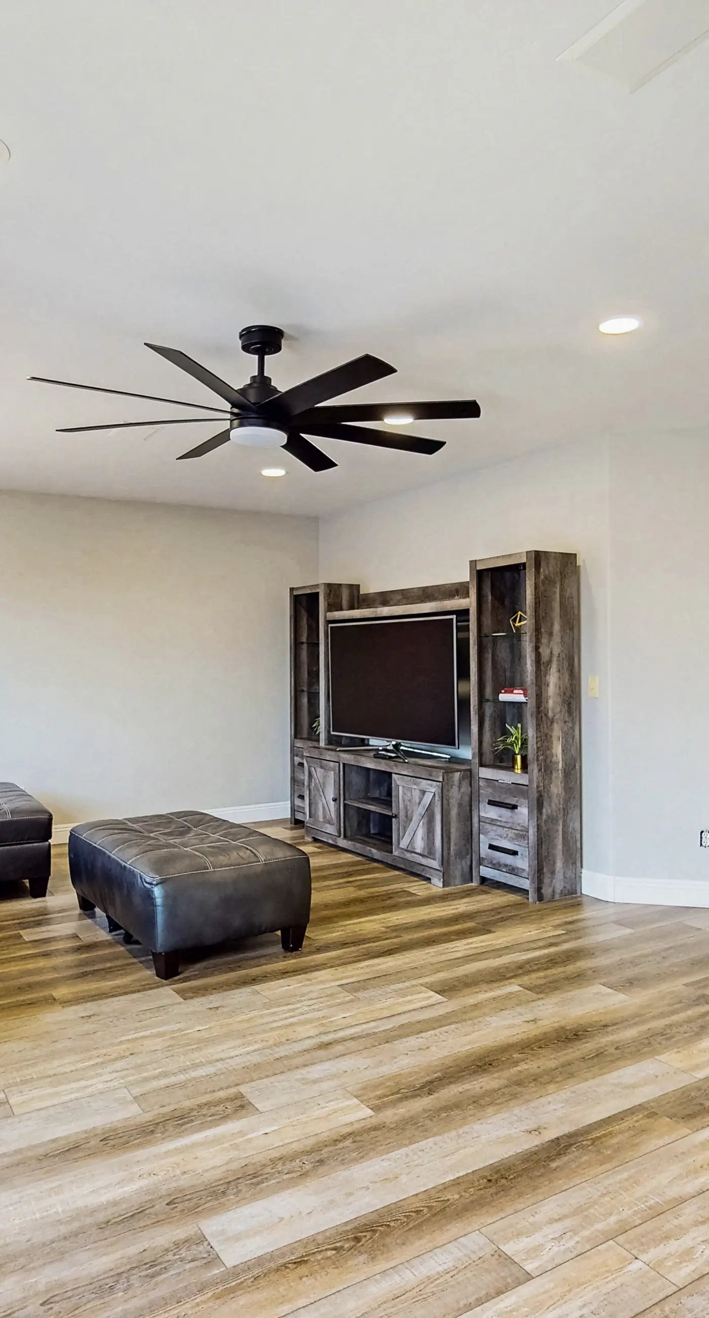 Desert Ridge Retreat