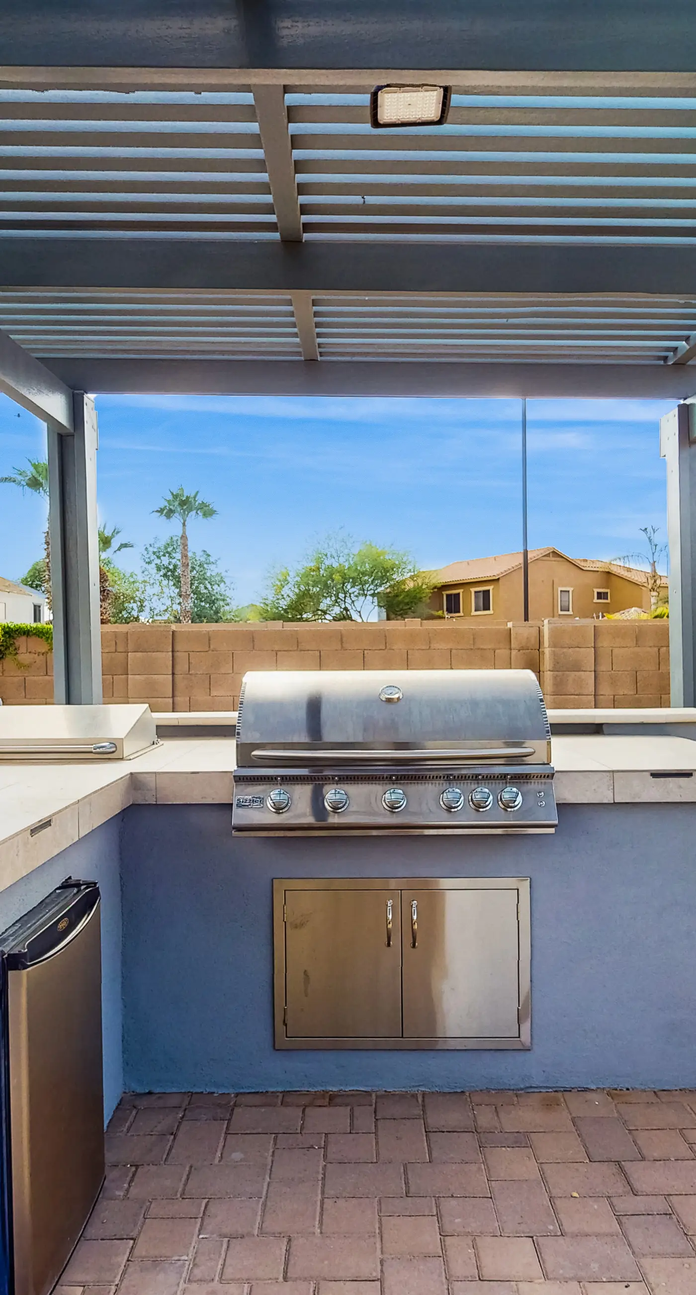 Desert Ridge Retreat