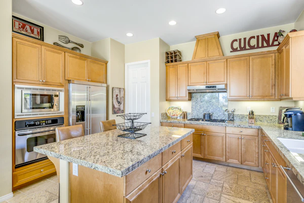 Updated, Dog-friendly, fairway-view home with private lagoon pool & spa - 3BR