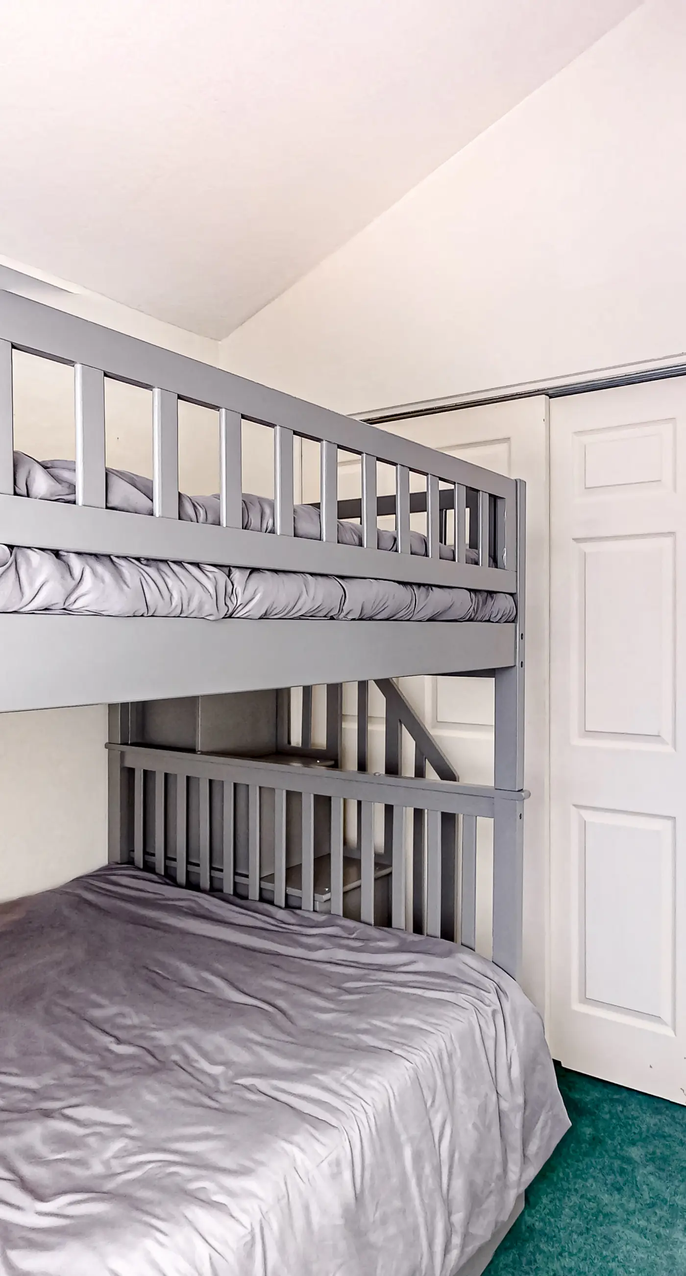 Sway of the Pines, Unit#32A