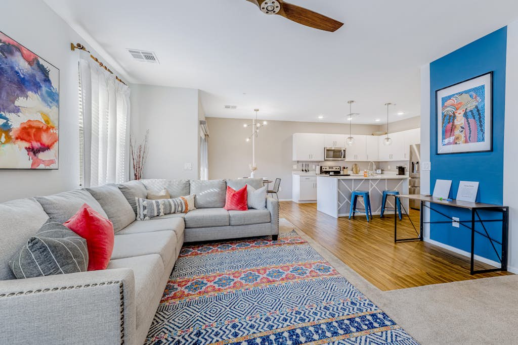 Charming Condo with Central A/C & Washer/Dryer - Shared Pool & Hot Tub