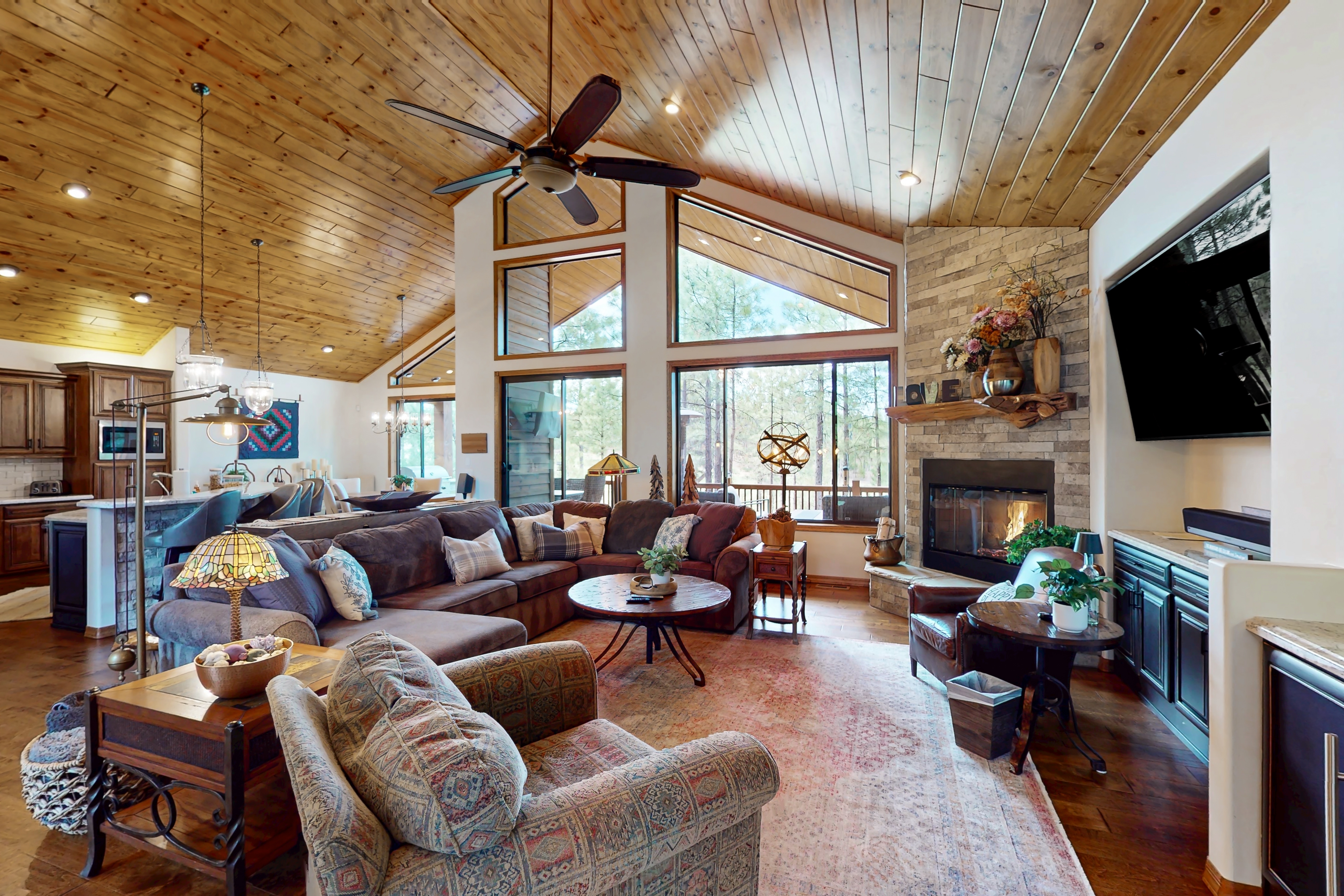 Luxurious mountain home w/ firepit & grill - close to hiking, fishing, & golf