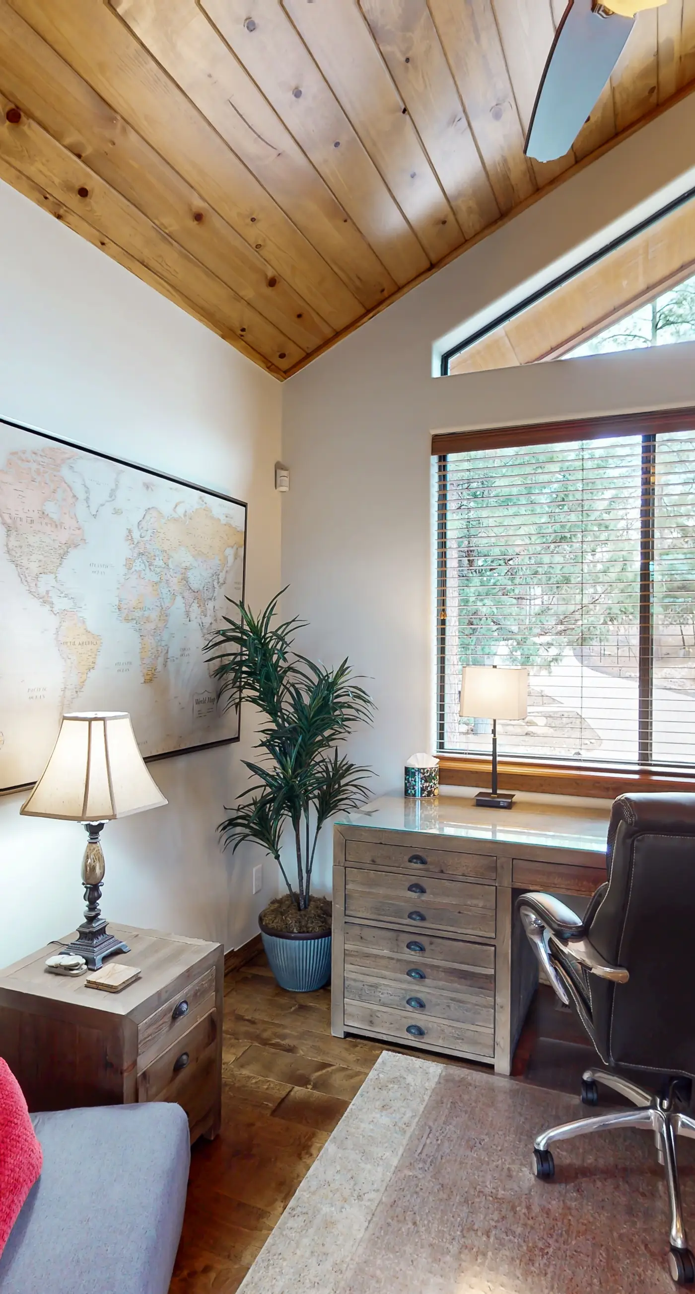 Tranquil Torreon Pines and Fairway Hideaway