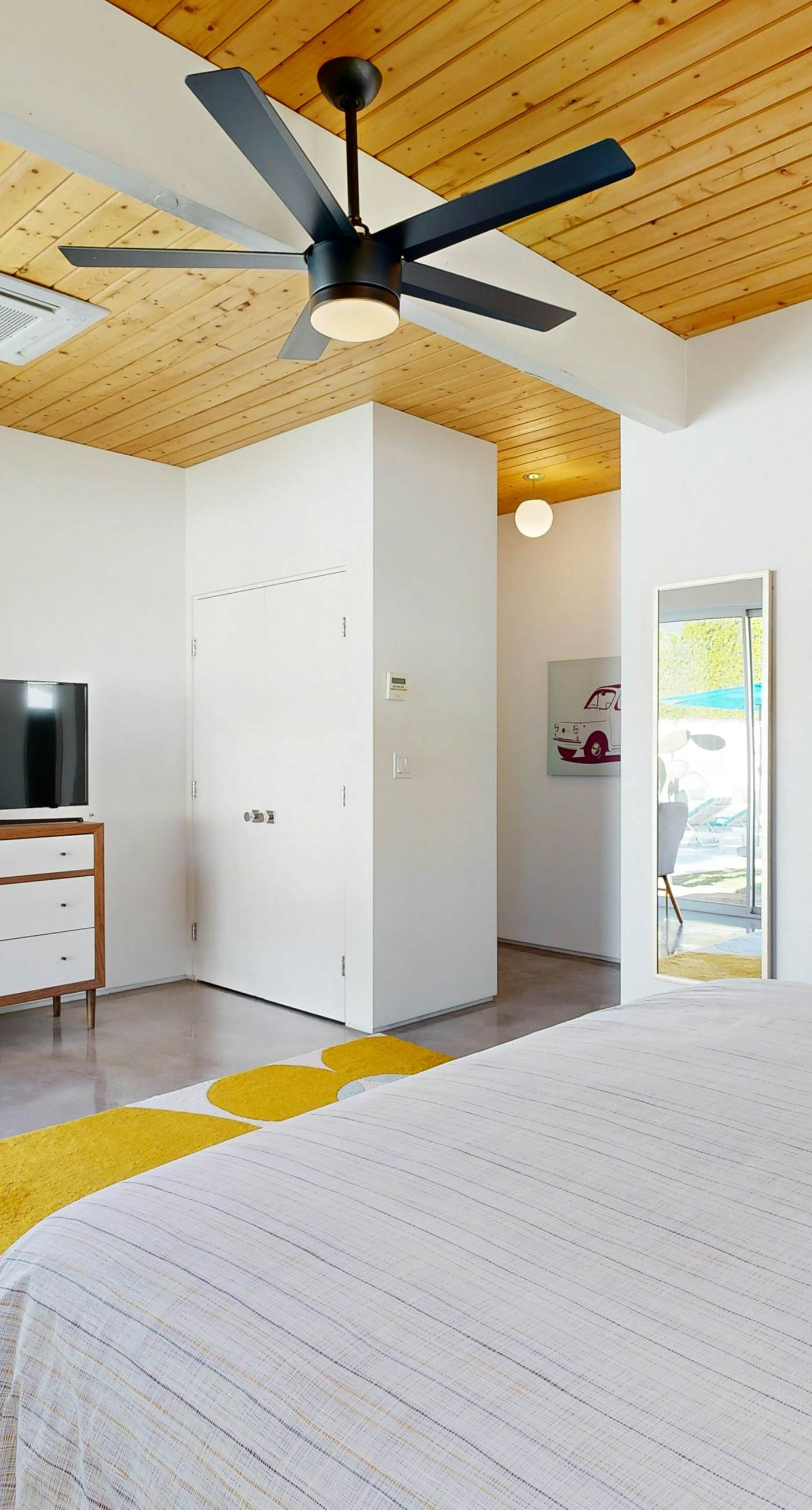 Palm Springs Regal Contemporary - 4106