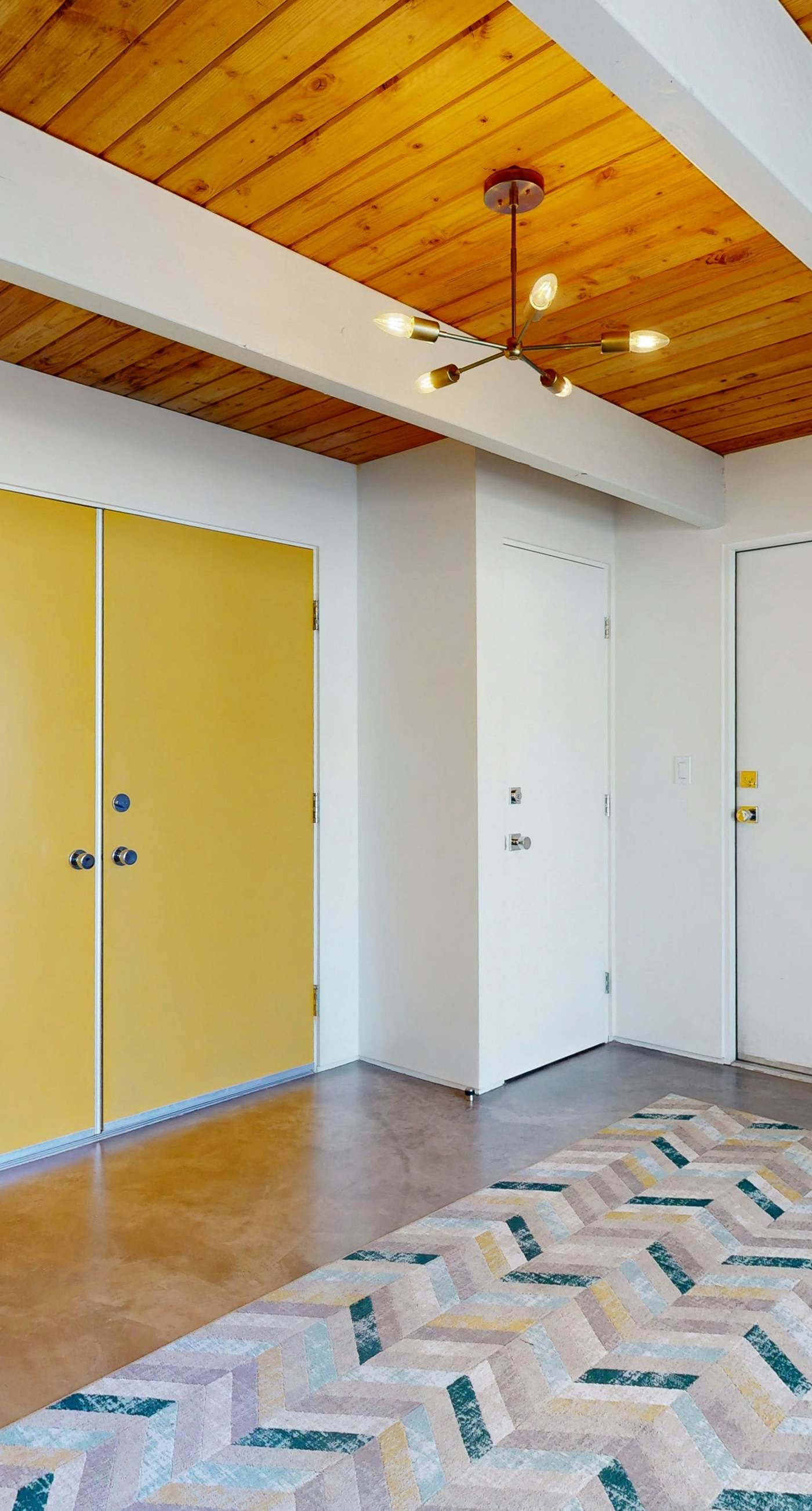 Palm Springs Regal Contemporary - 4106