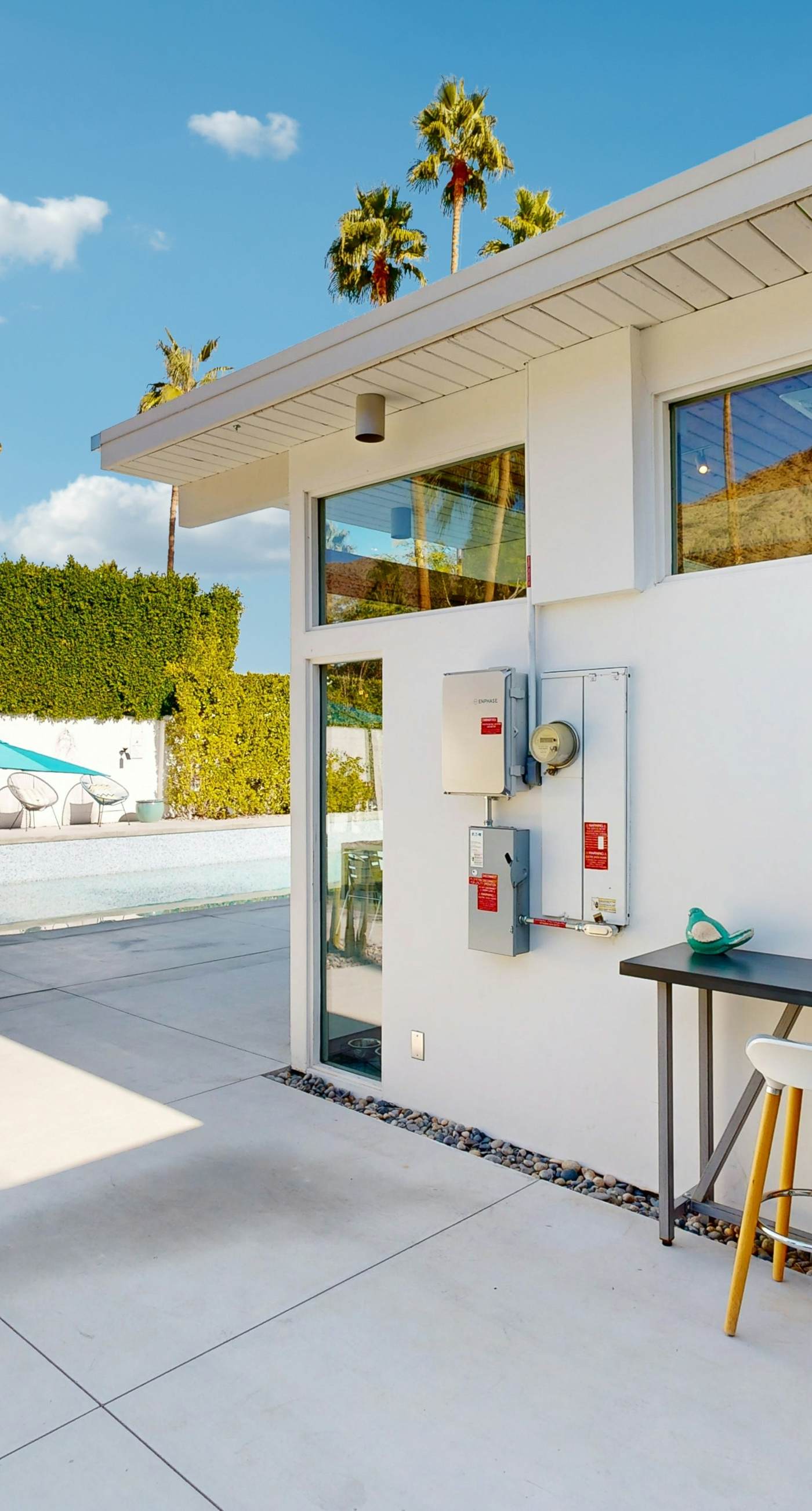 Palm Springs Regal Contemporary - 4106