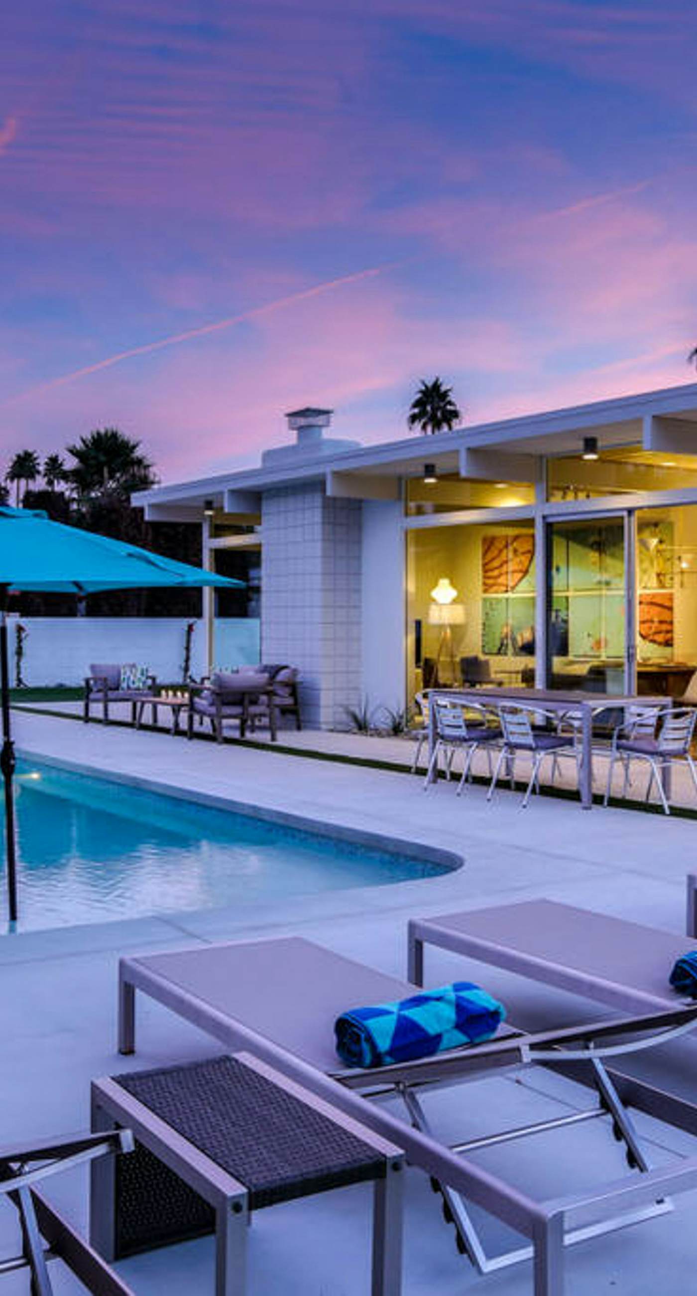 Palm Springs Regal Contemporary - 4106