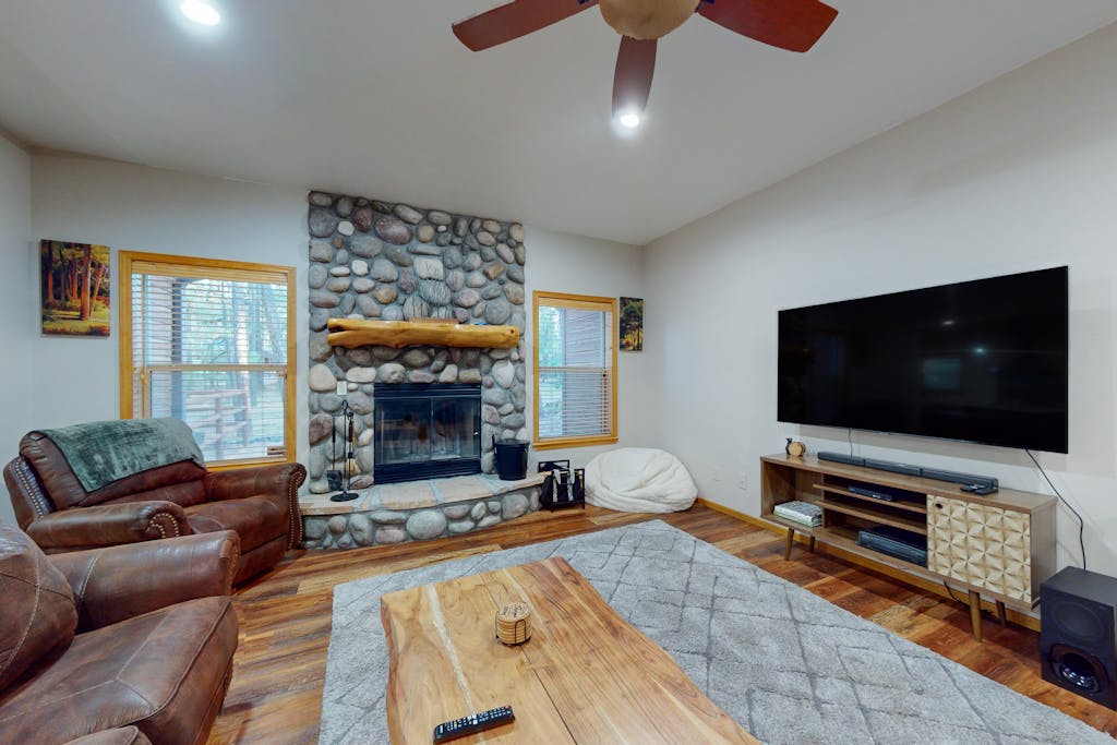 Dog-friendly forested home with wraparound deck, pool table