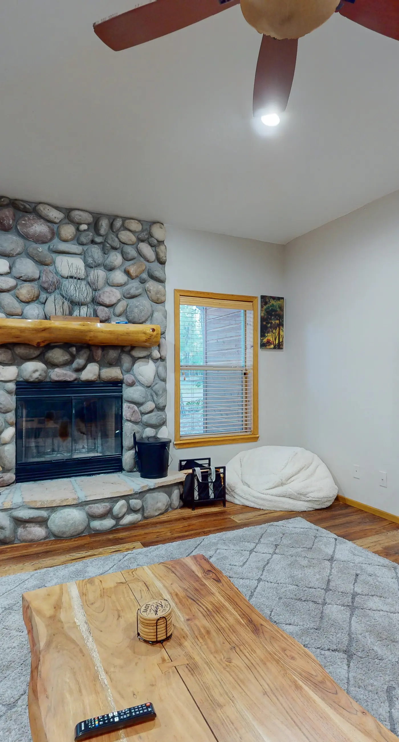 TNT AZ Cabin