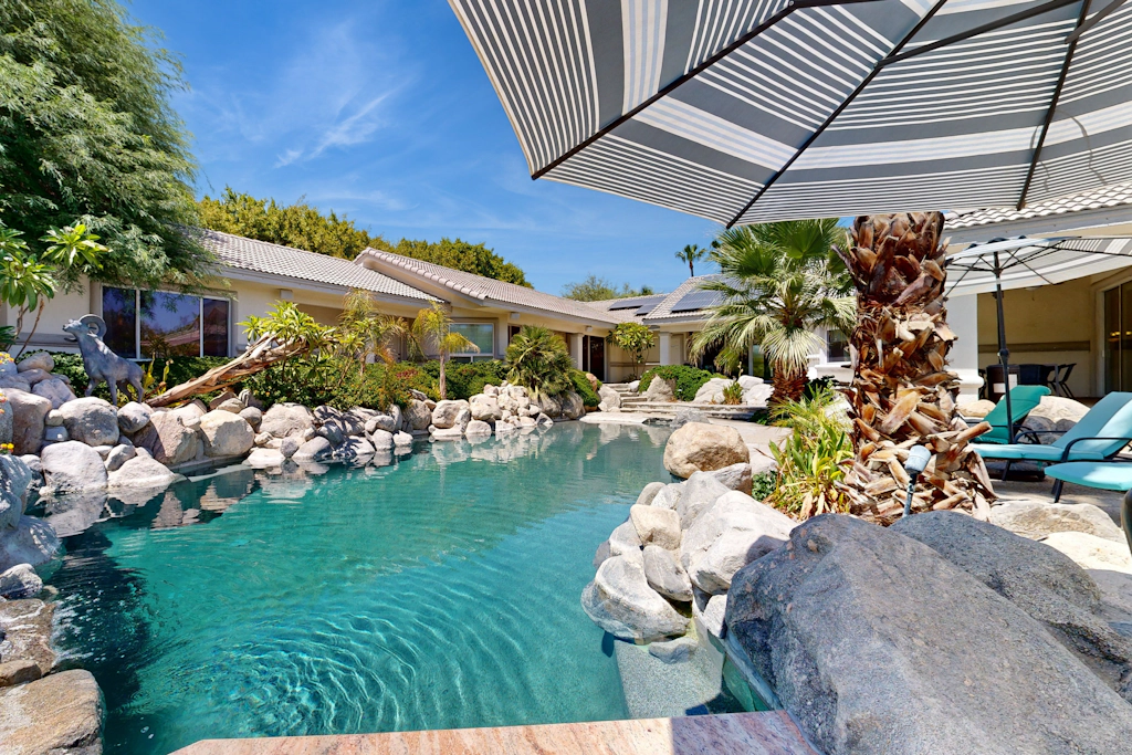 The Palm Villa