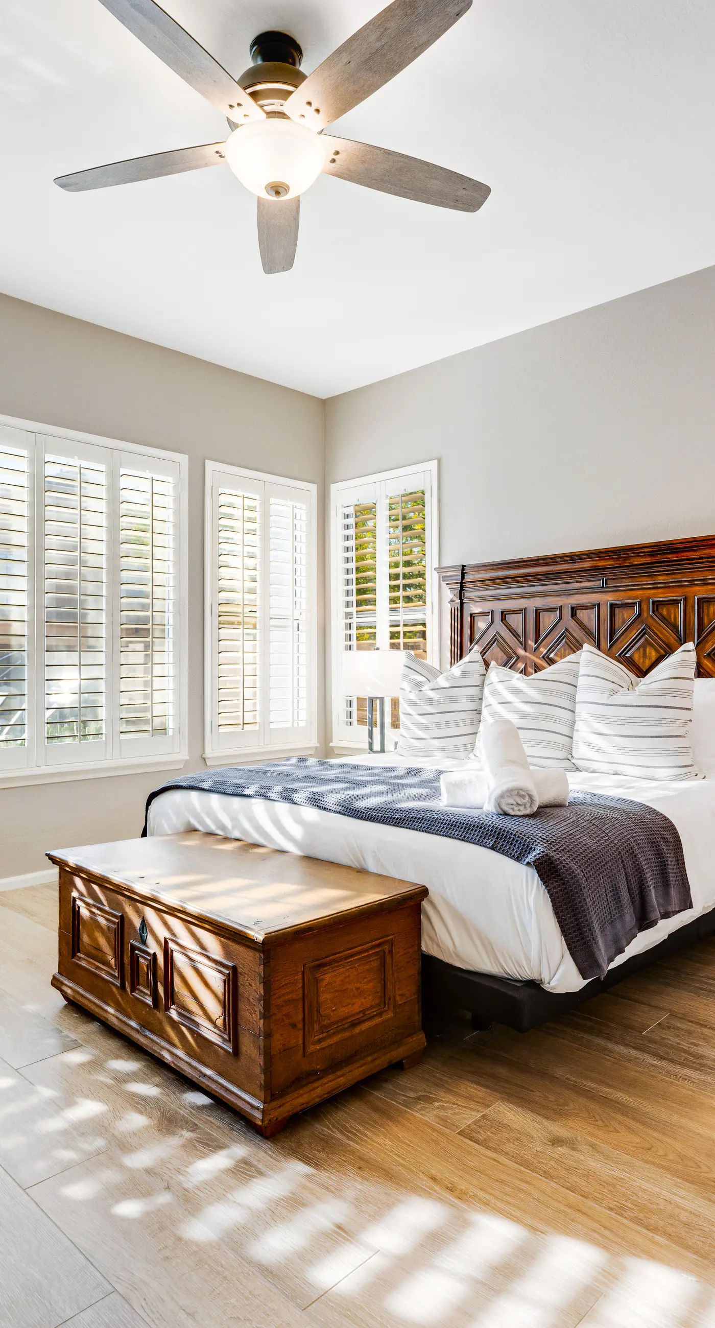 Roy Rogers Poolhouse