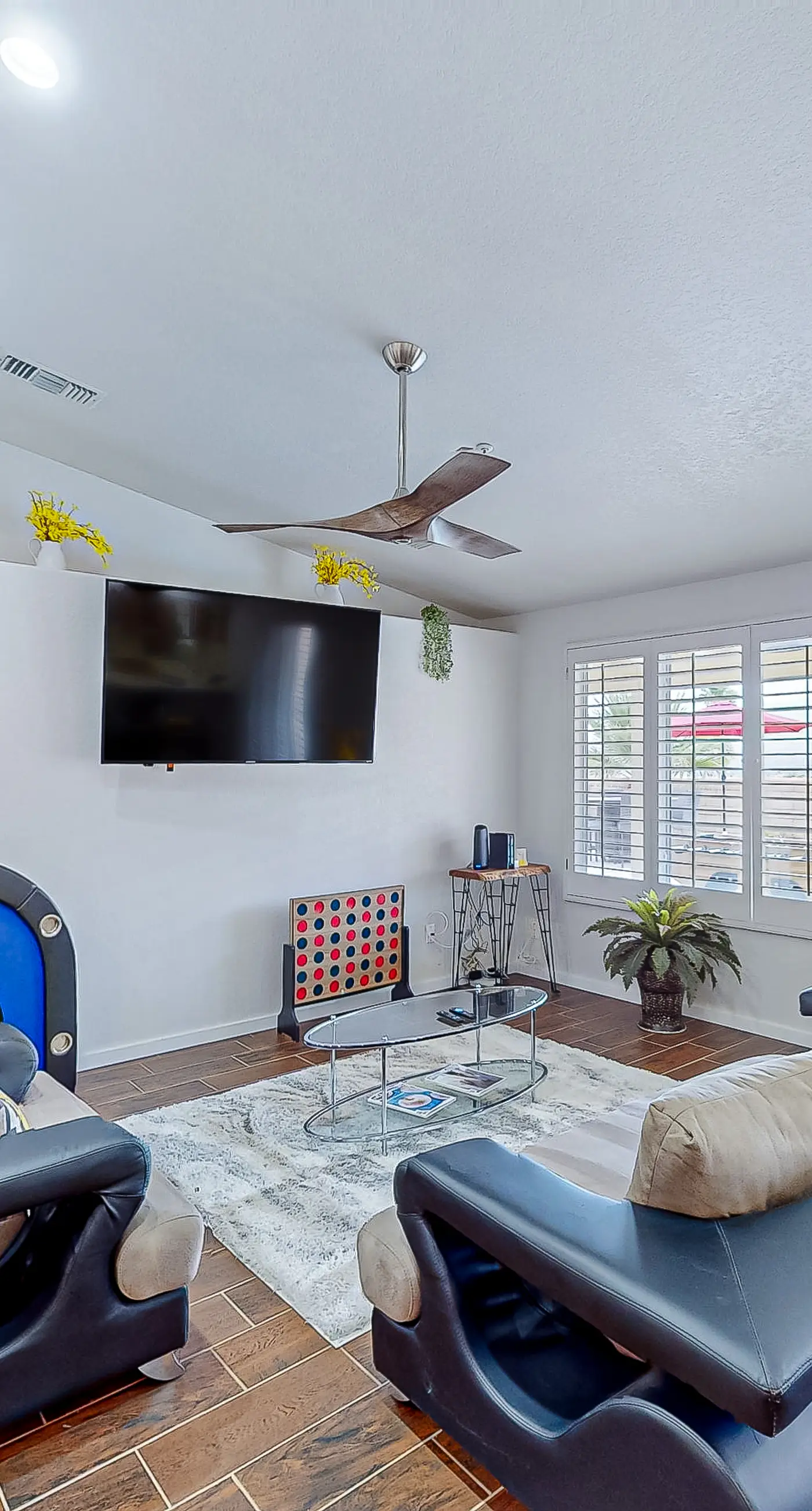 Valparaiso Desert Paradise