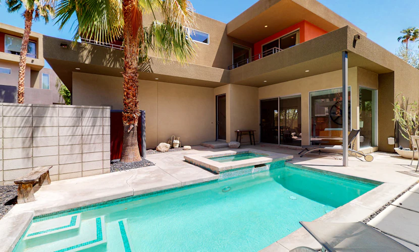 Family-Friendly Condo w/ Mountain Views, Private Pool