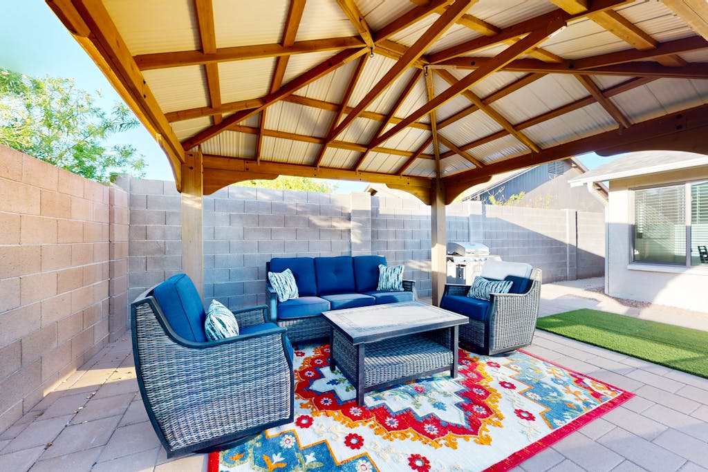 Updated home with enclosed yard, pool, grill, full kitchen, games, W/D, & AC