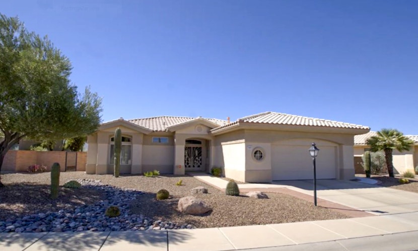 Mountain-view home with on-site pool/hot tub, private yard, patio