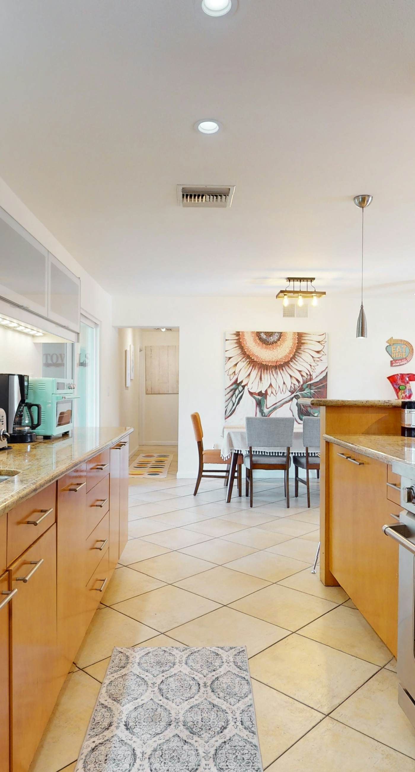 East Venetia Manor - 3515