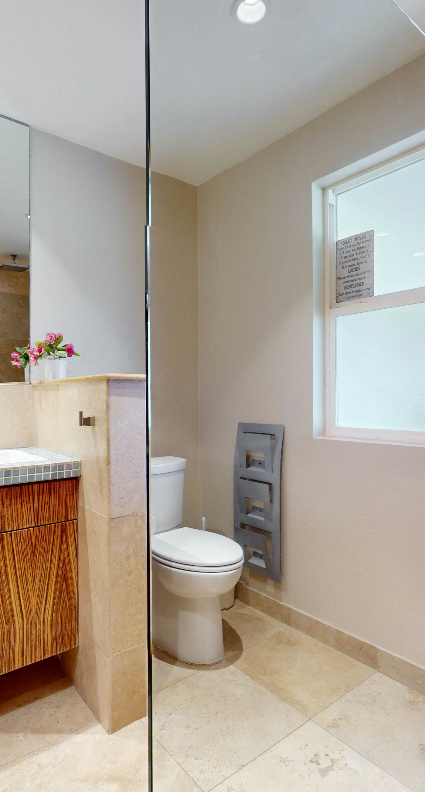 East Venetia Manor - 3515