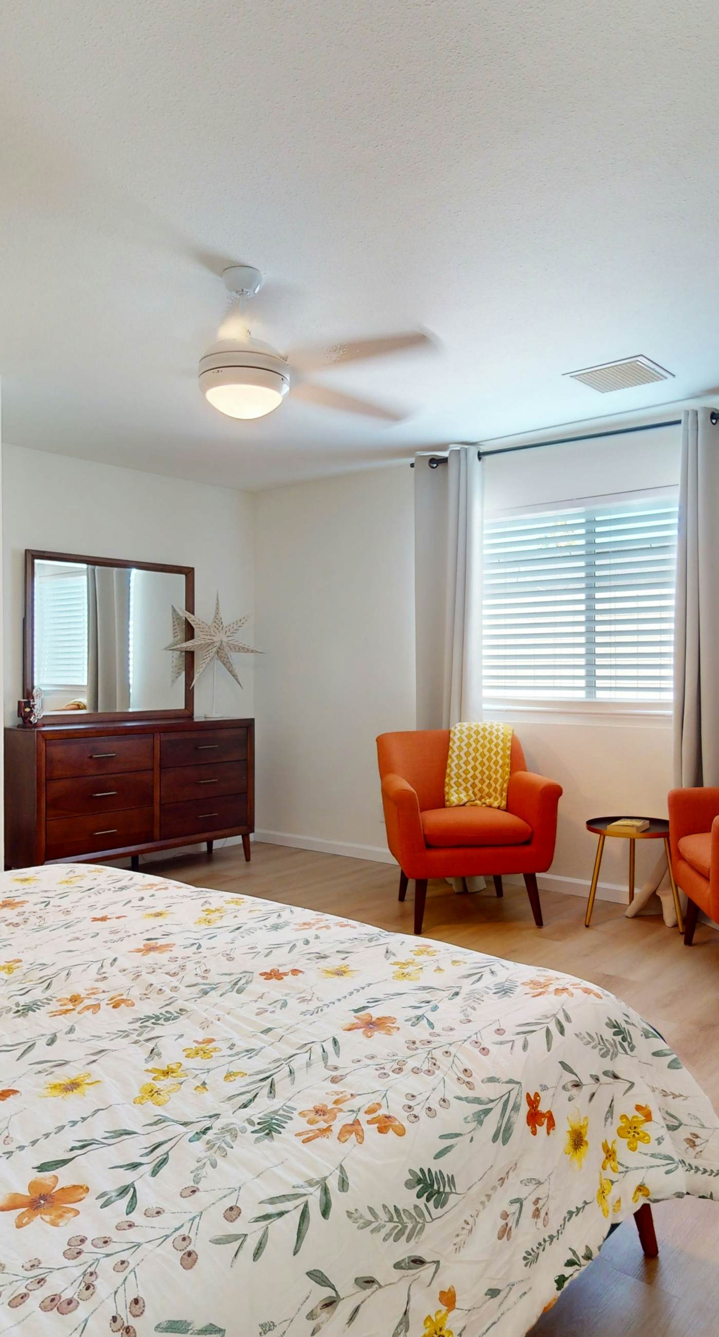 East Venetia Manor - 3515