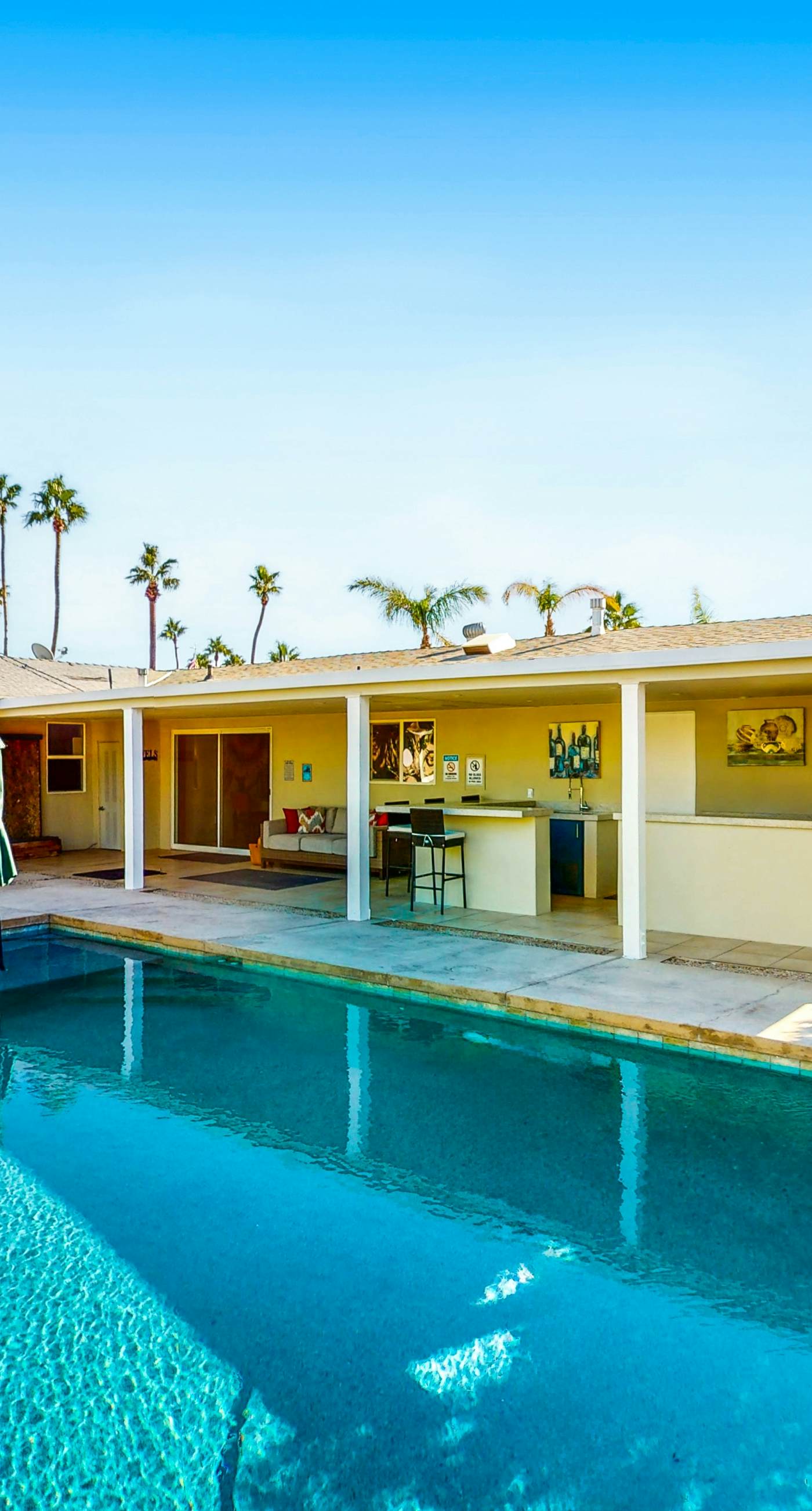 East Venetia Manor - 3515