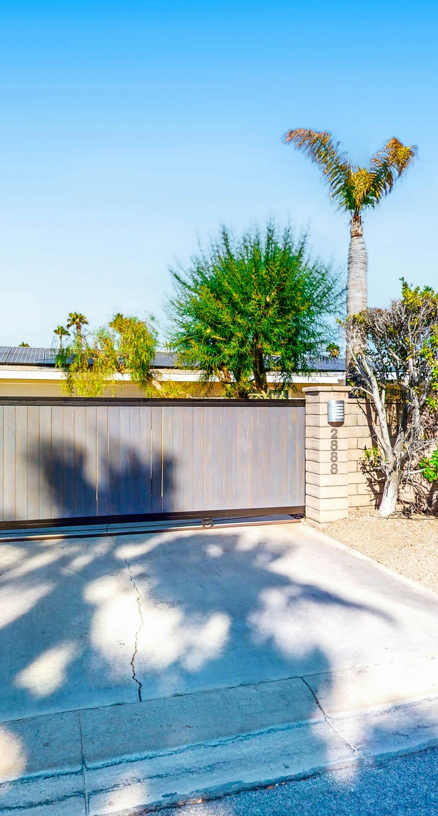 East Venetia Manor - 3515