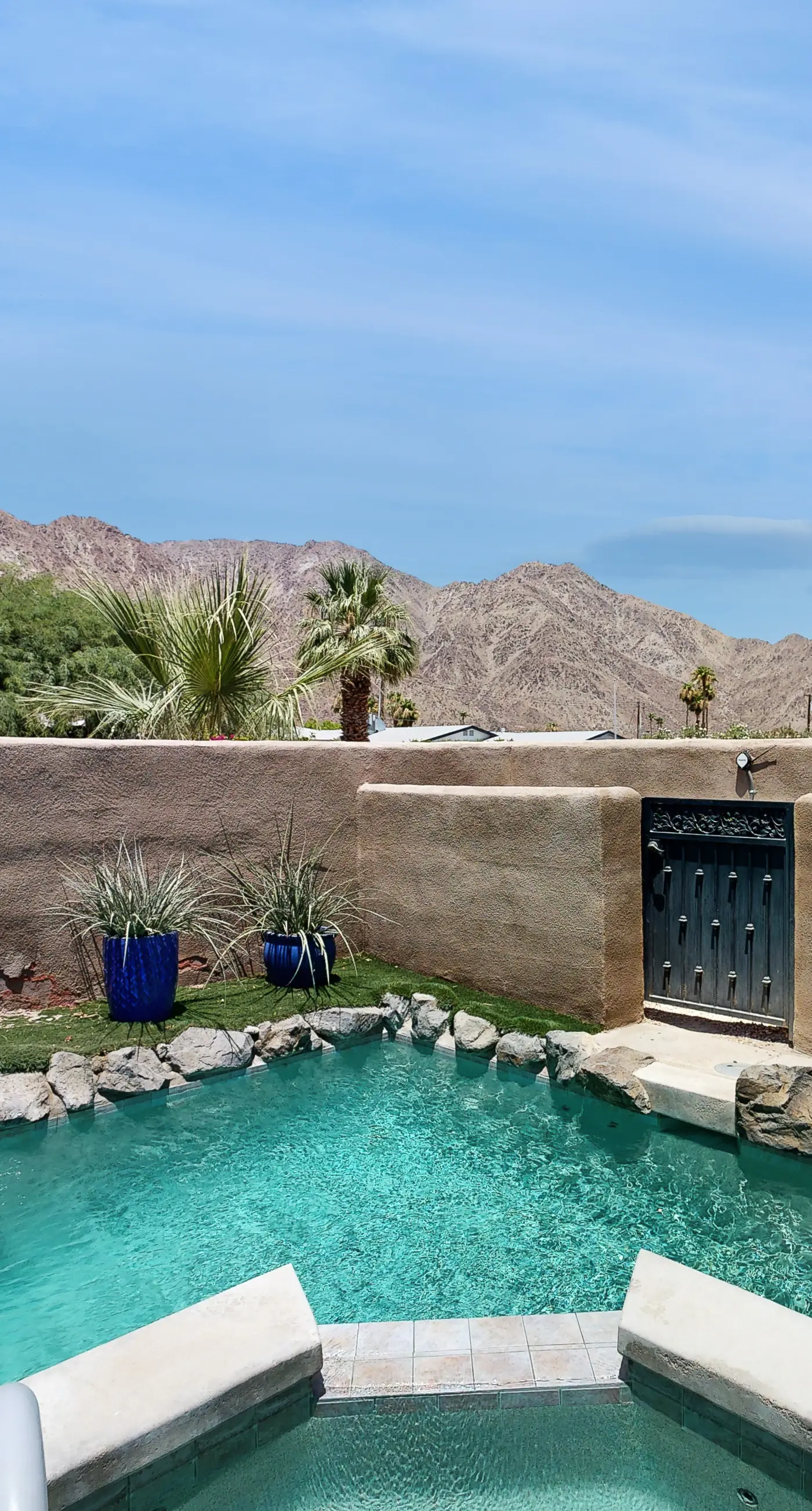 Avenida Alvarado Oasis