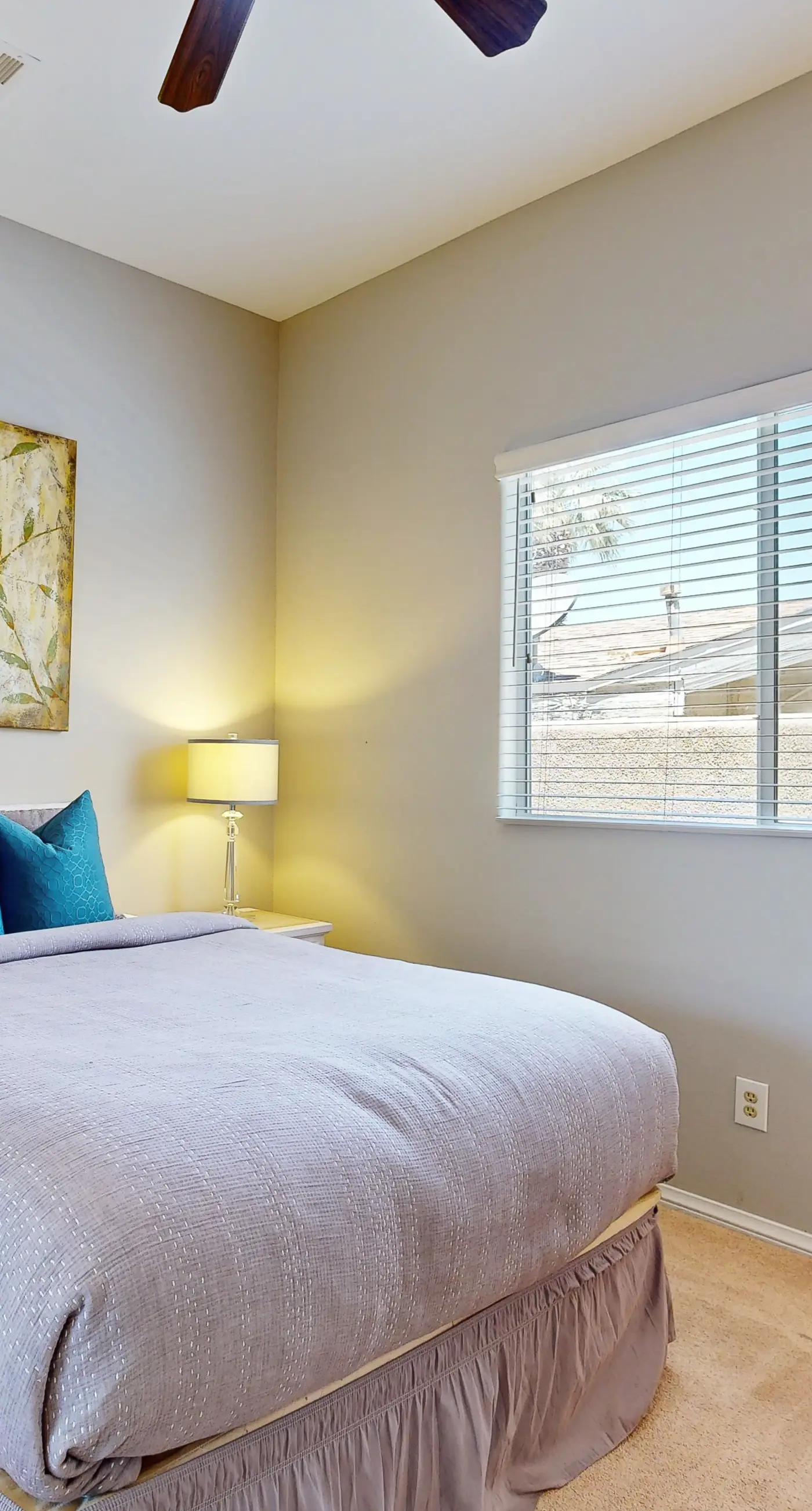 Avenida Alvarado Oasis