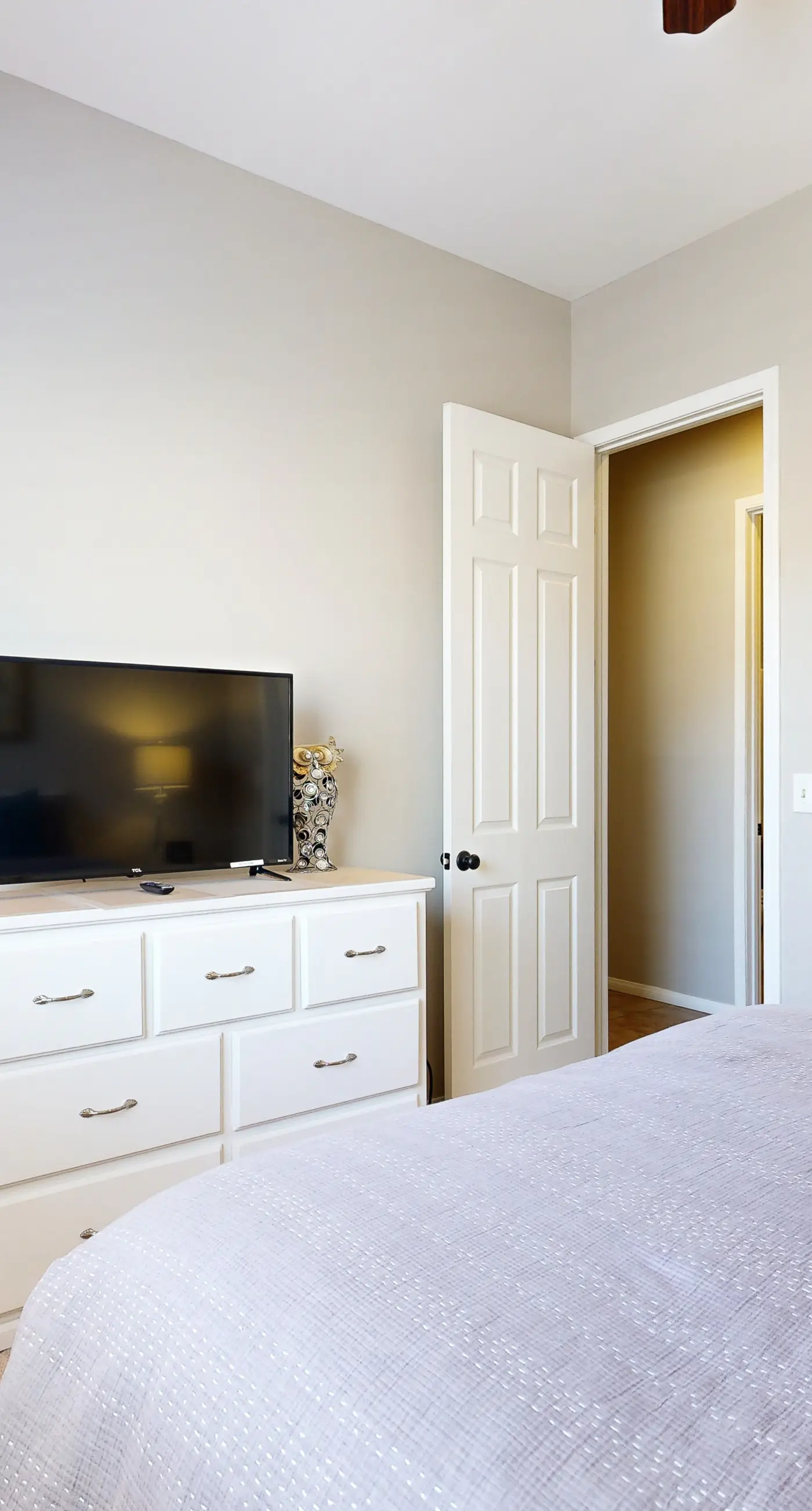 Avenida Alvarado Oasis