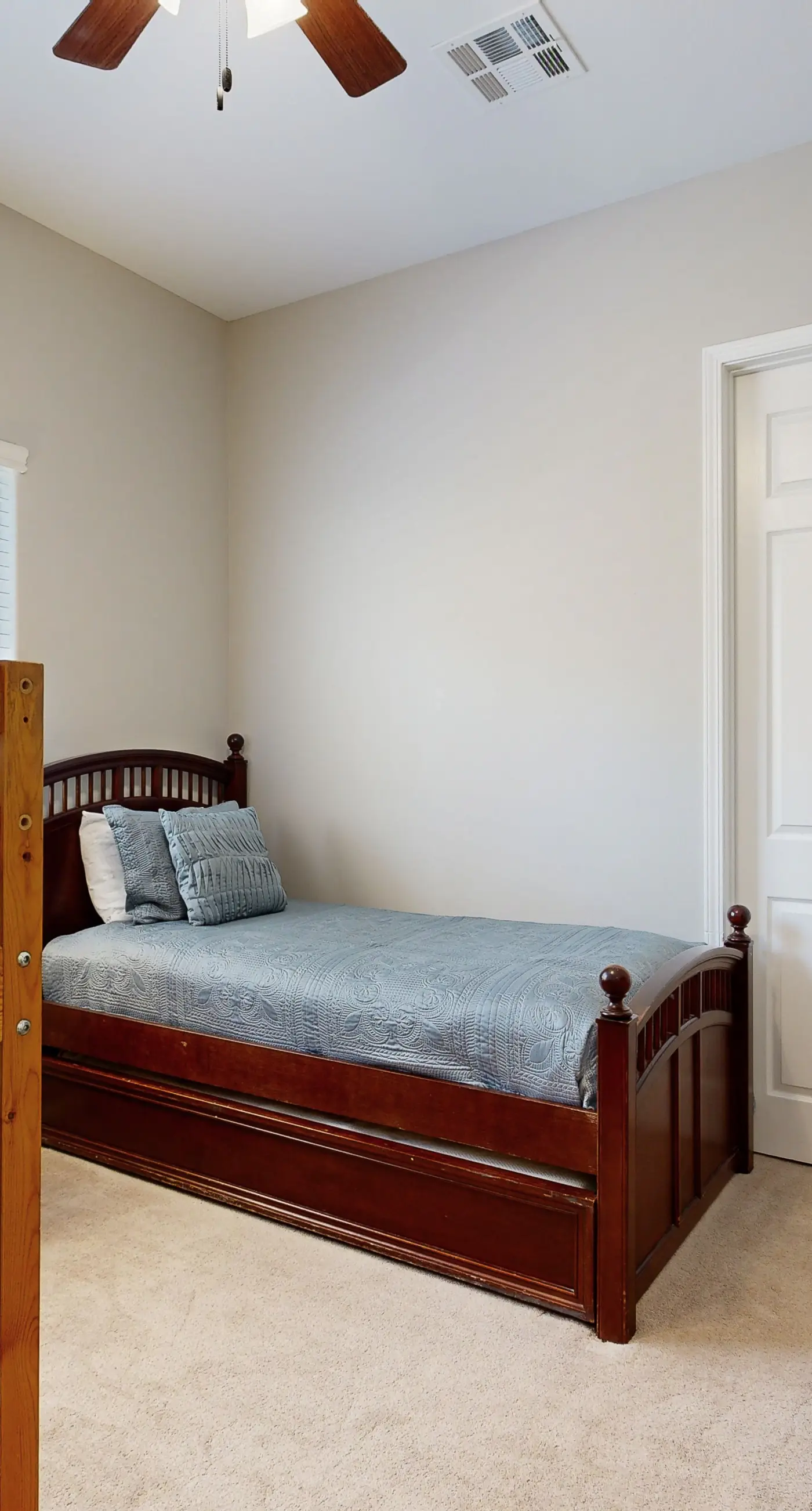 Avenida Alvarado Oasis