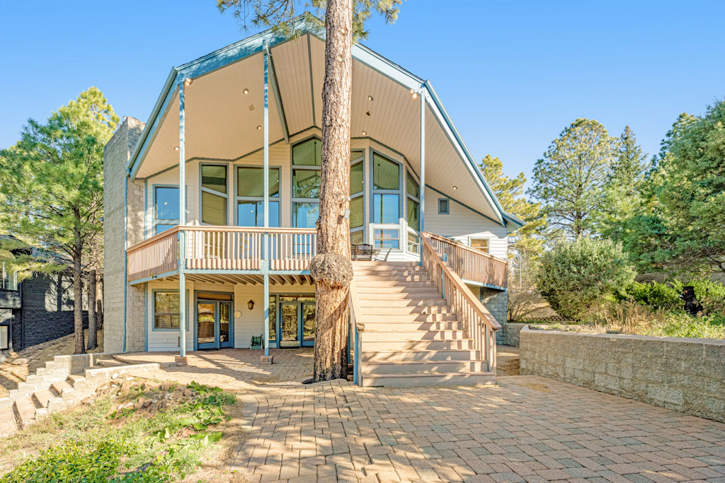 Golf Course Executive