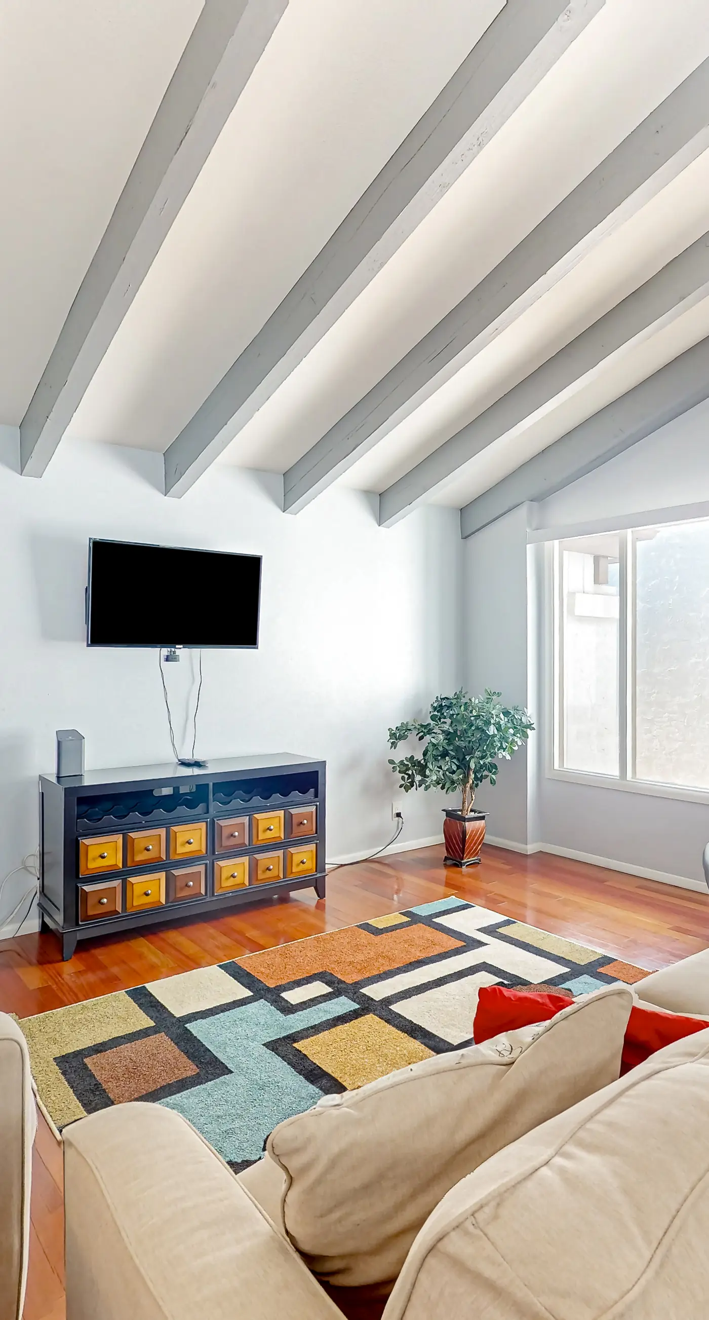 Happy Hours Townhome