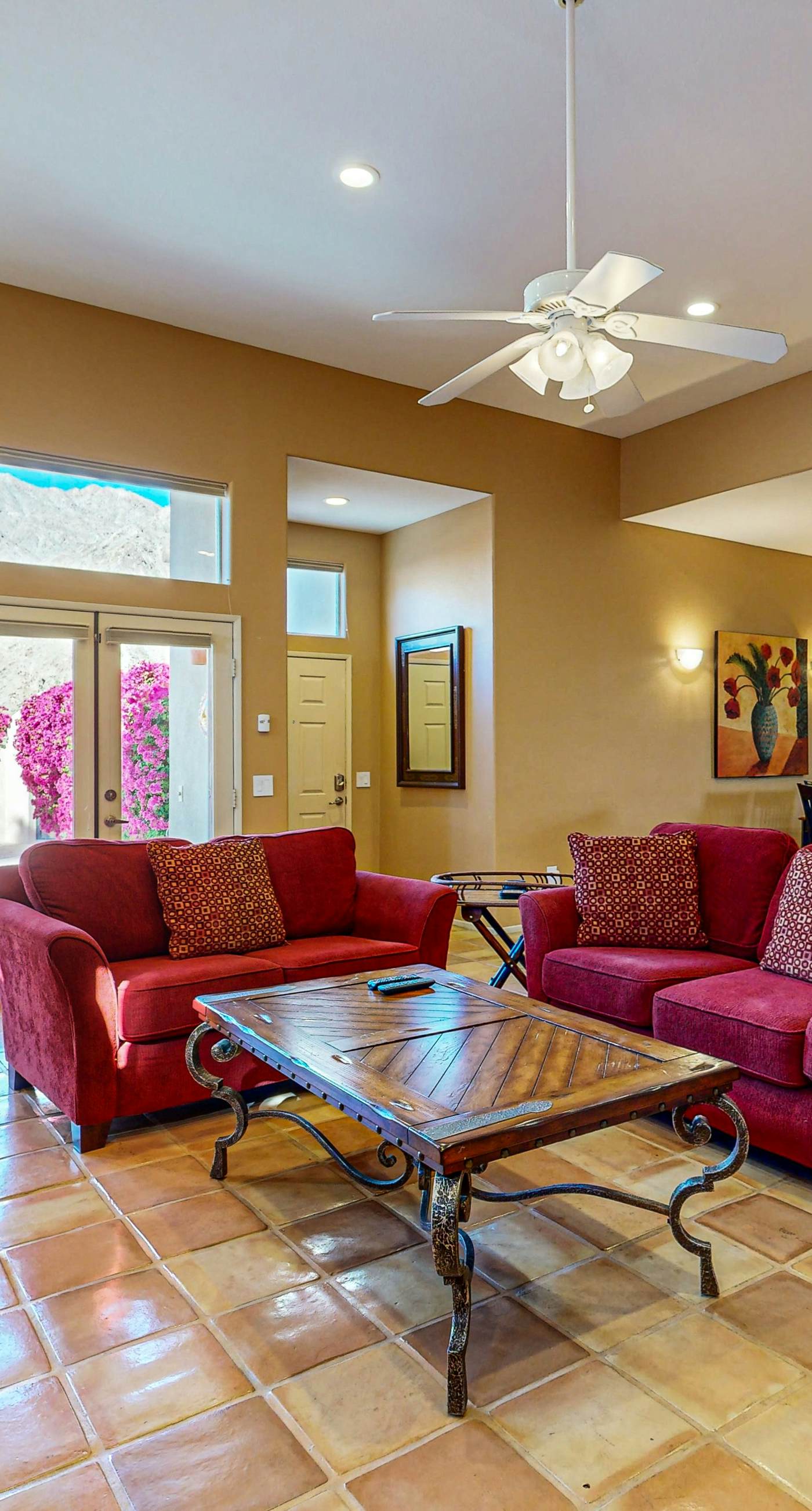 Avenida Montezuma Escape