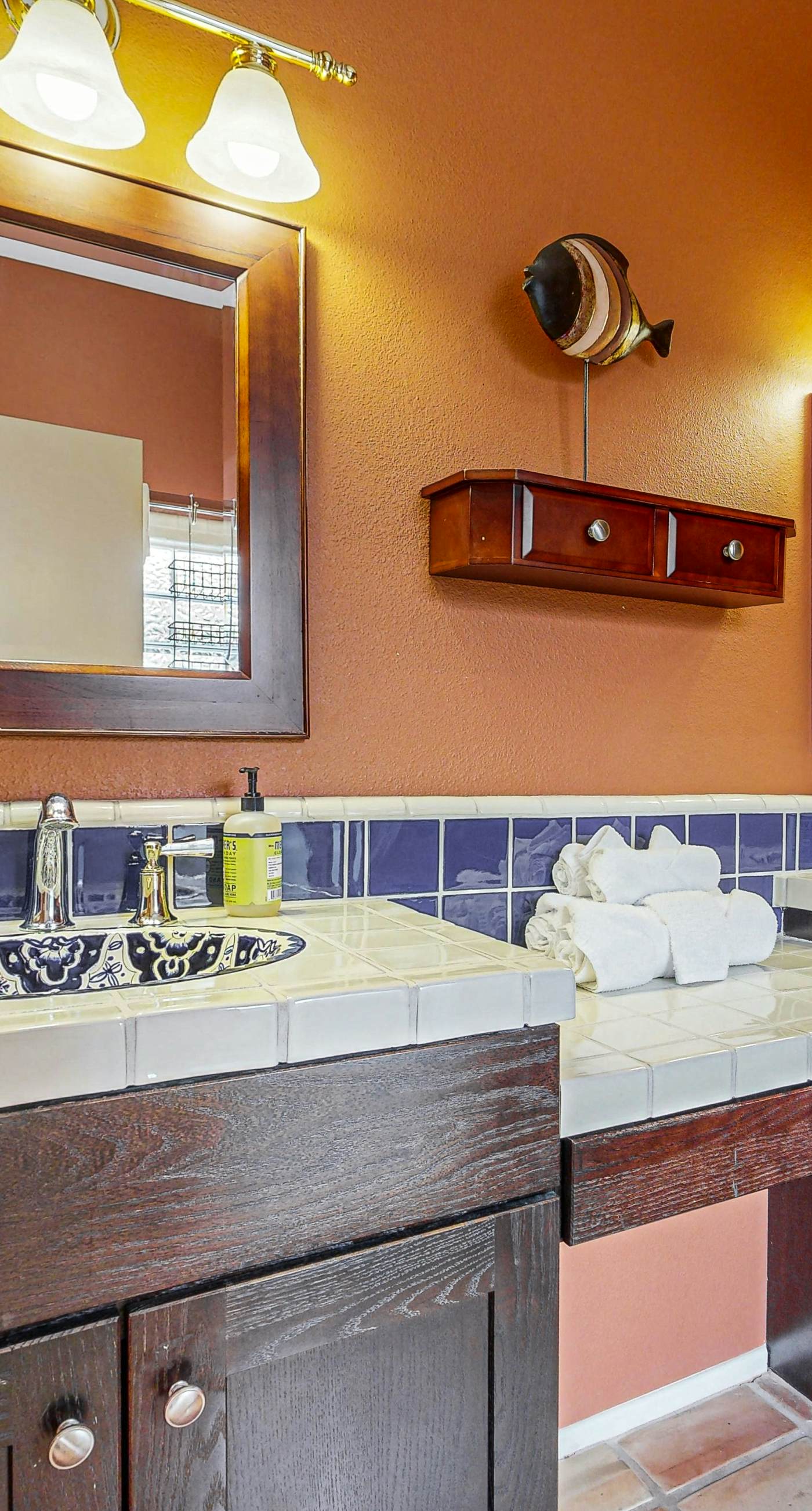 Avenida Montezuma Escape